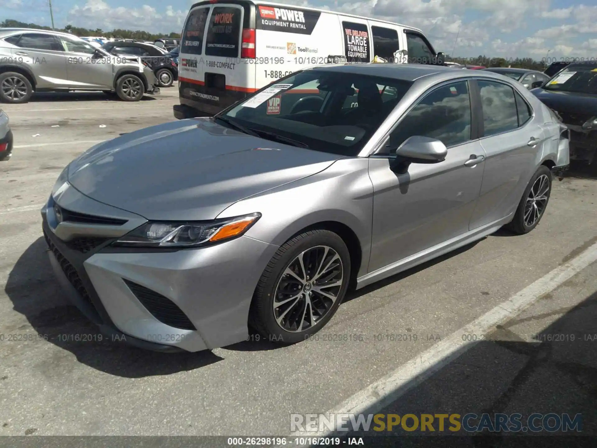 2 Photograph of a damaged car 4T1B11HK5KU781204 TOYOTA CAMRY 2019