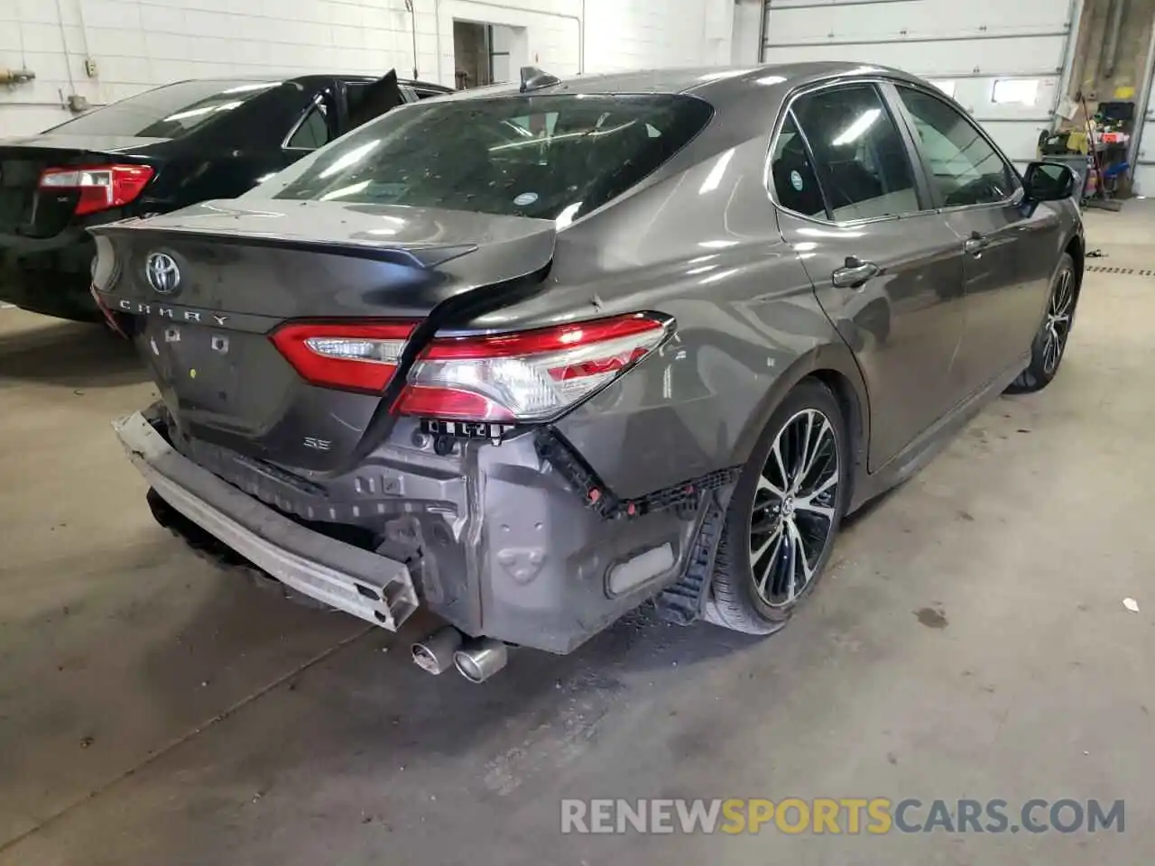 4 Photograph of a damaged car 4T1B11HK5KU781588 TOYOTA CAMRY 2019