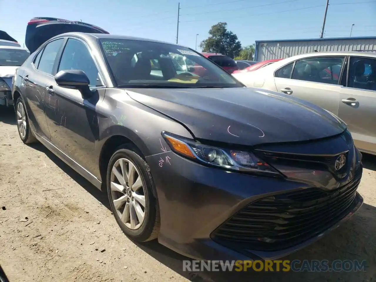 1 Photograph of a damaged car 4T1B11HK5KU782028 TOYOTA CAMRY 2019