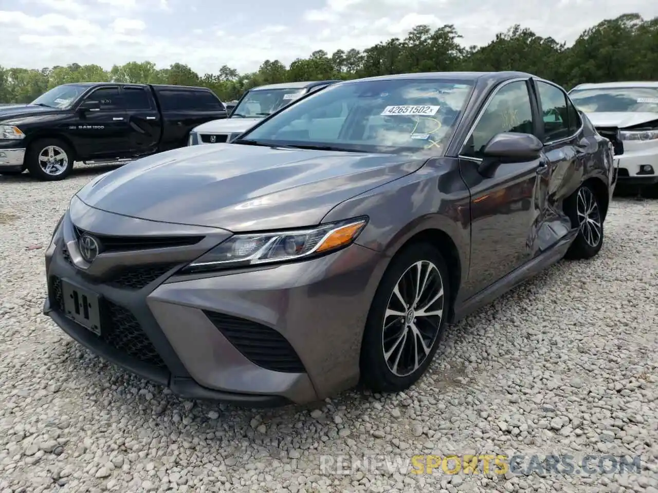 2 Photograph of a damaged car 4T1B11HK5KU782482 TOYOTA CAMRY 2019