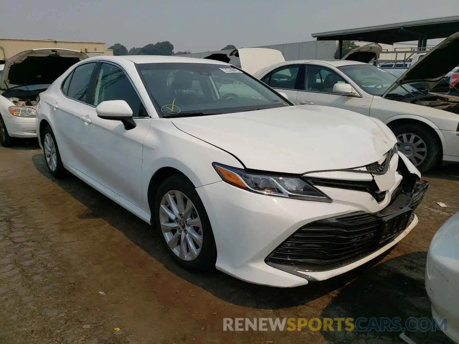 1 Photograph of a damaged car 4T1B11HK5KU784815 TOYOTA CAMRY 2019