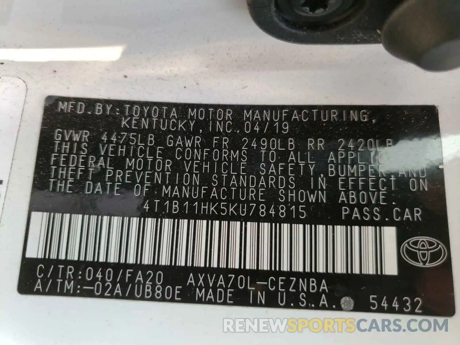 10 Photograph of a damaged car 4T1B11HK5KU784815 TOYOTA CAMRY 2019