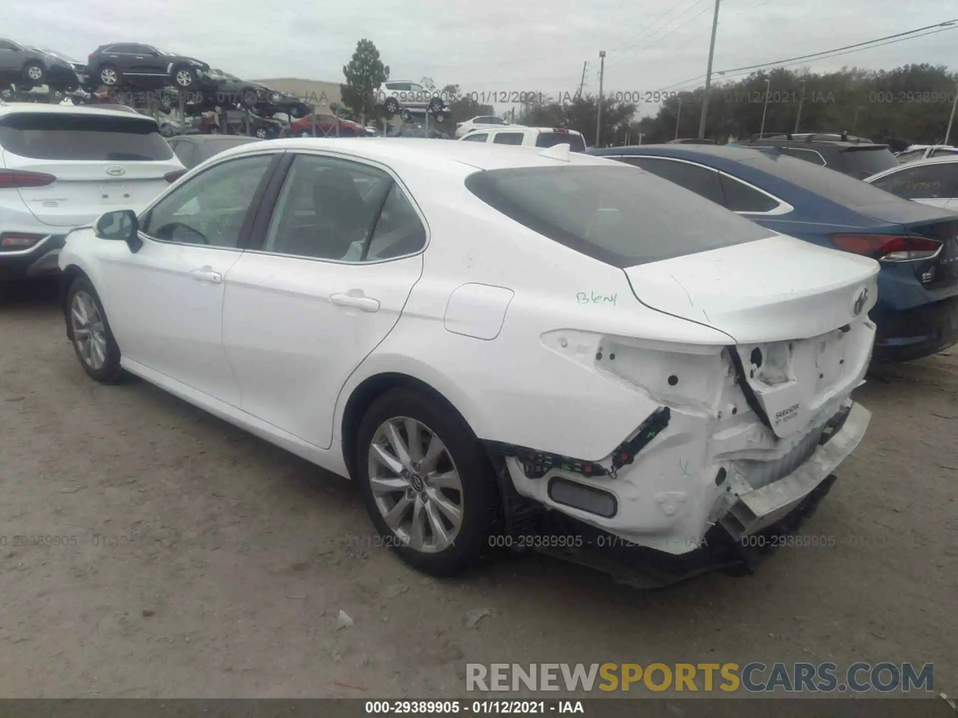 3 Photograph of a damaged car 4T1B11HK5KU785477 TOYOTA CAMRY 2019