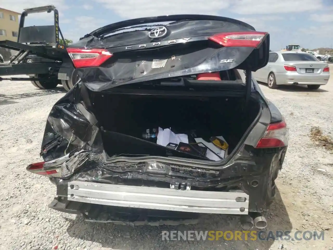 9 Photograph of a damaged car 4T1B11HK5KU787049 TOYOTA CAMRY 2019