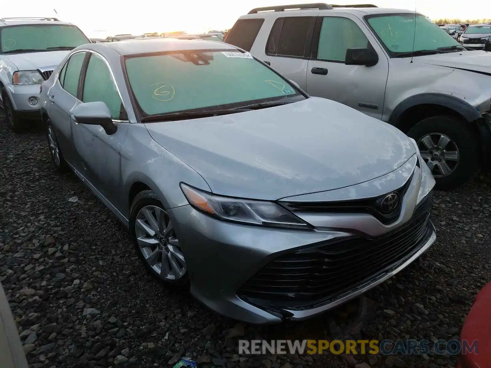 1 Photograph of a damaged car 4T1B11HK5KU788007 TOYOTA CAMRY 2019