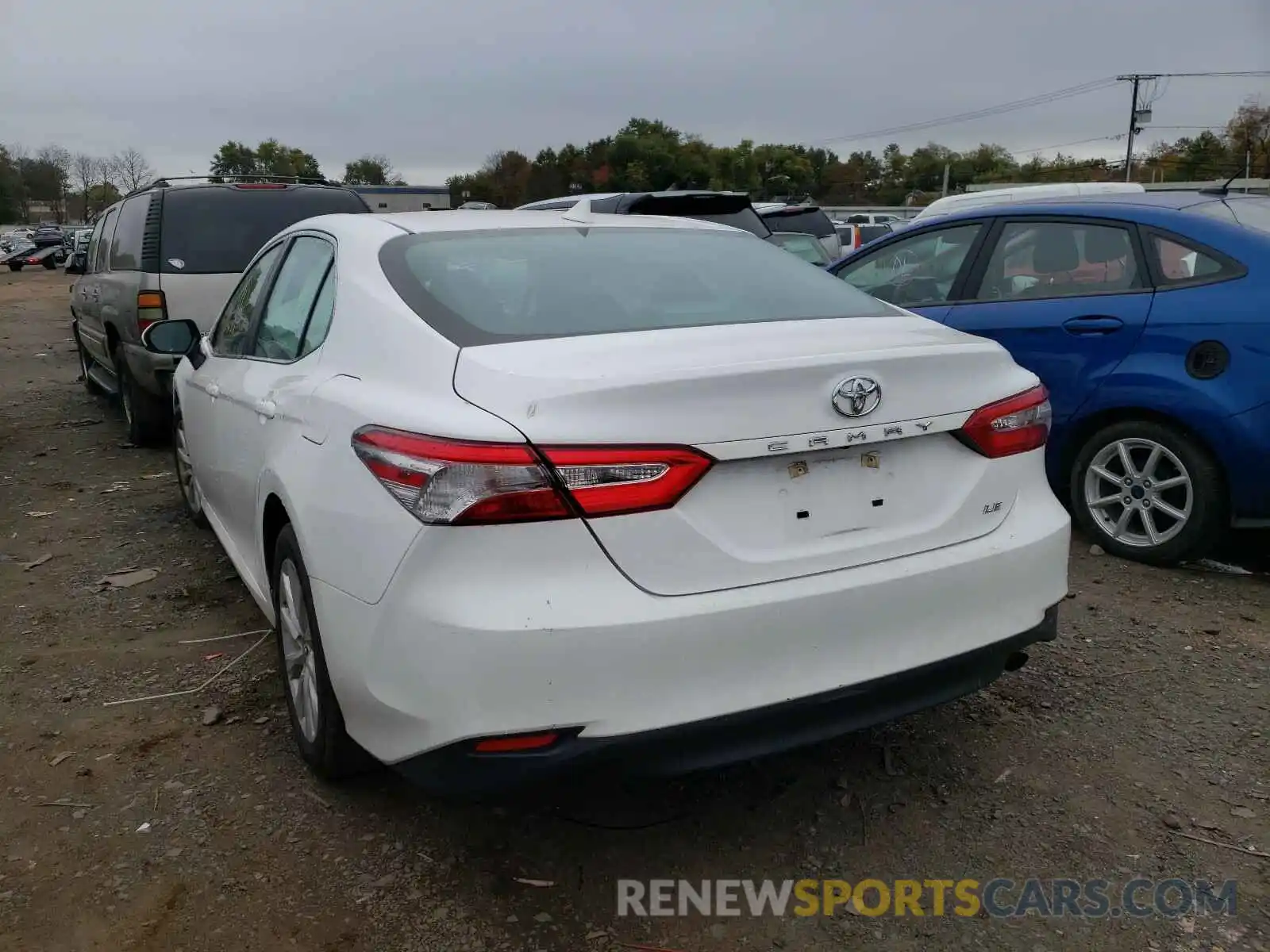 3 Photograph of a damaged car 4T1B11HK5KU790159 TOYOTA CAMRY 2019