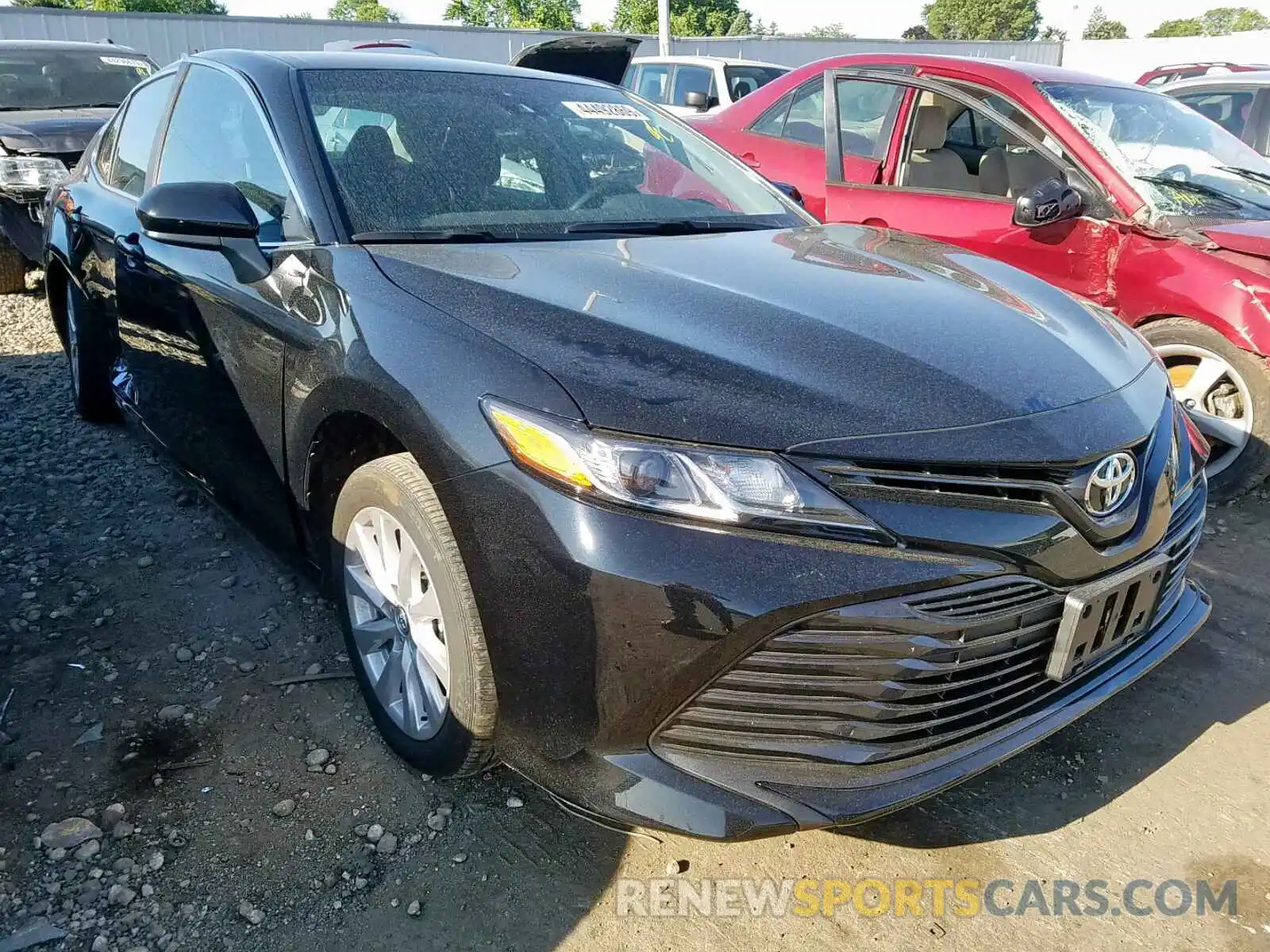 1 Photograph of a damaged car 4T1B11HK5KU790338 TOYOTA CAMRY 2019