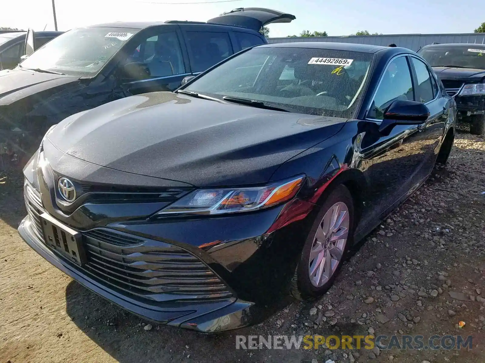 2 Photograph of a damaged car 4T1B11HK5KU790338 TOYOTA CAMRY 2019