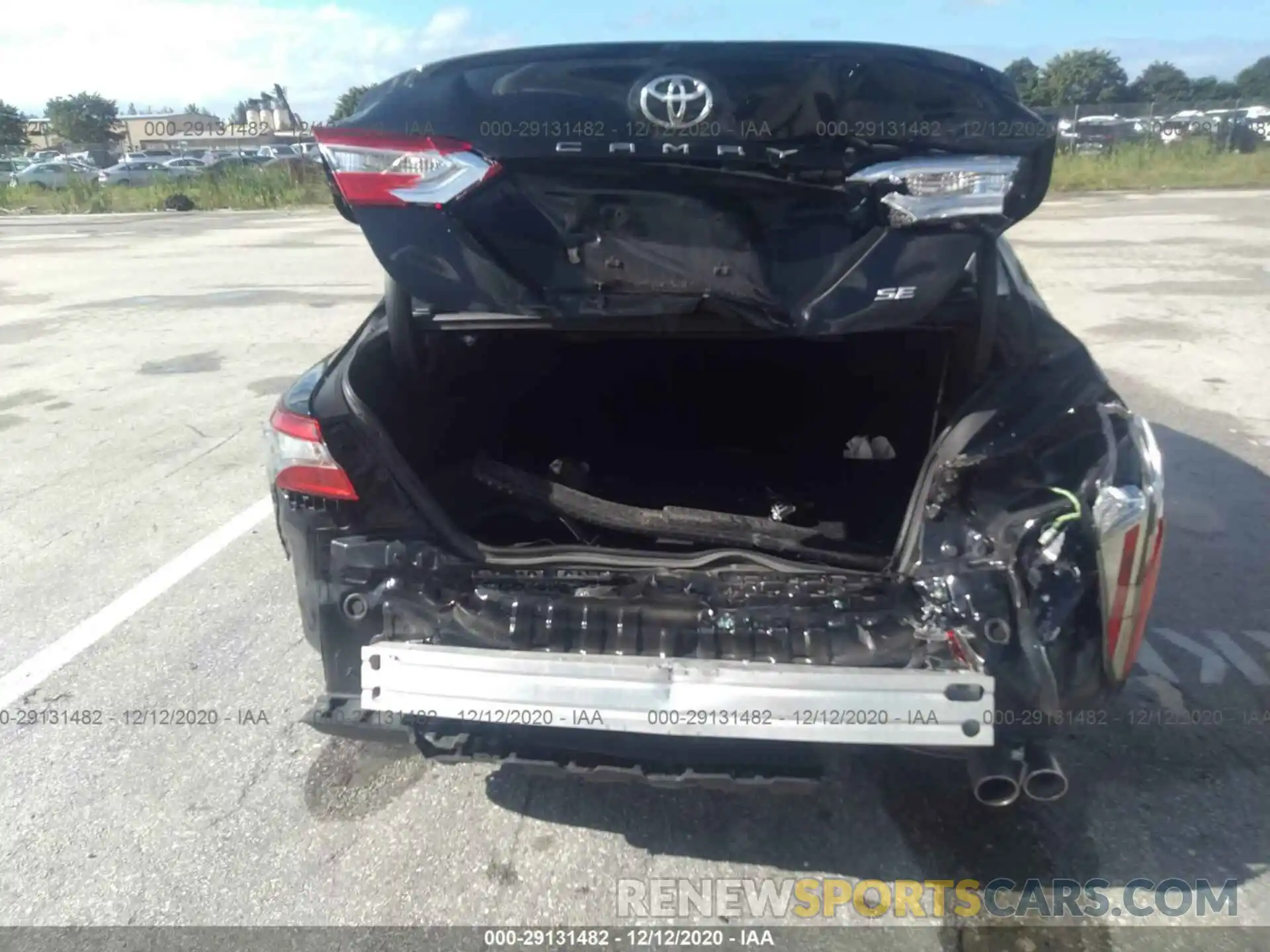 6 Photograph of a damaged car 4T1B11HK5KU792543 TOYOTA CAMRY 2019