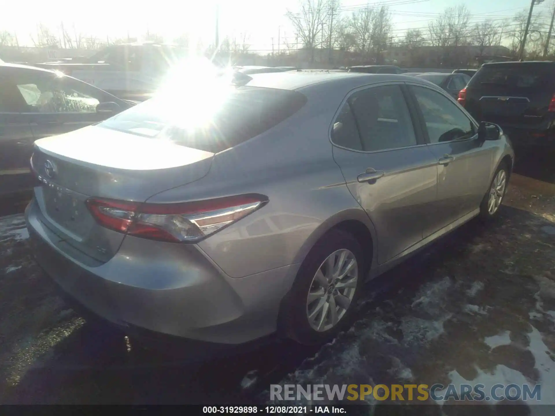 4 Photograph of a damaged car 4T1B11HK5KU796110 TOYOTA CAMRY 2019