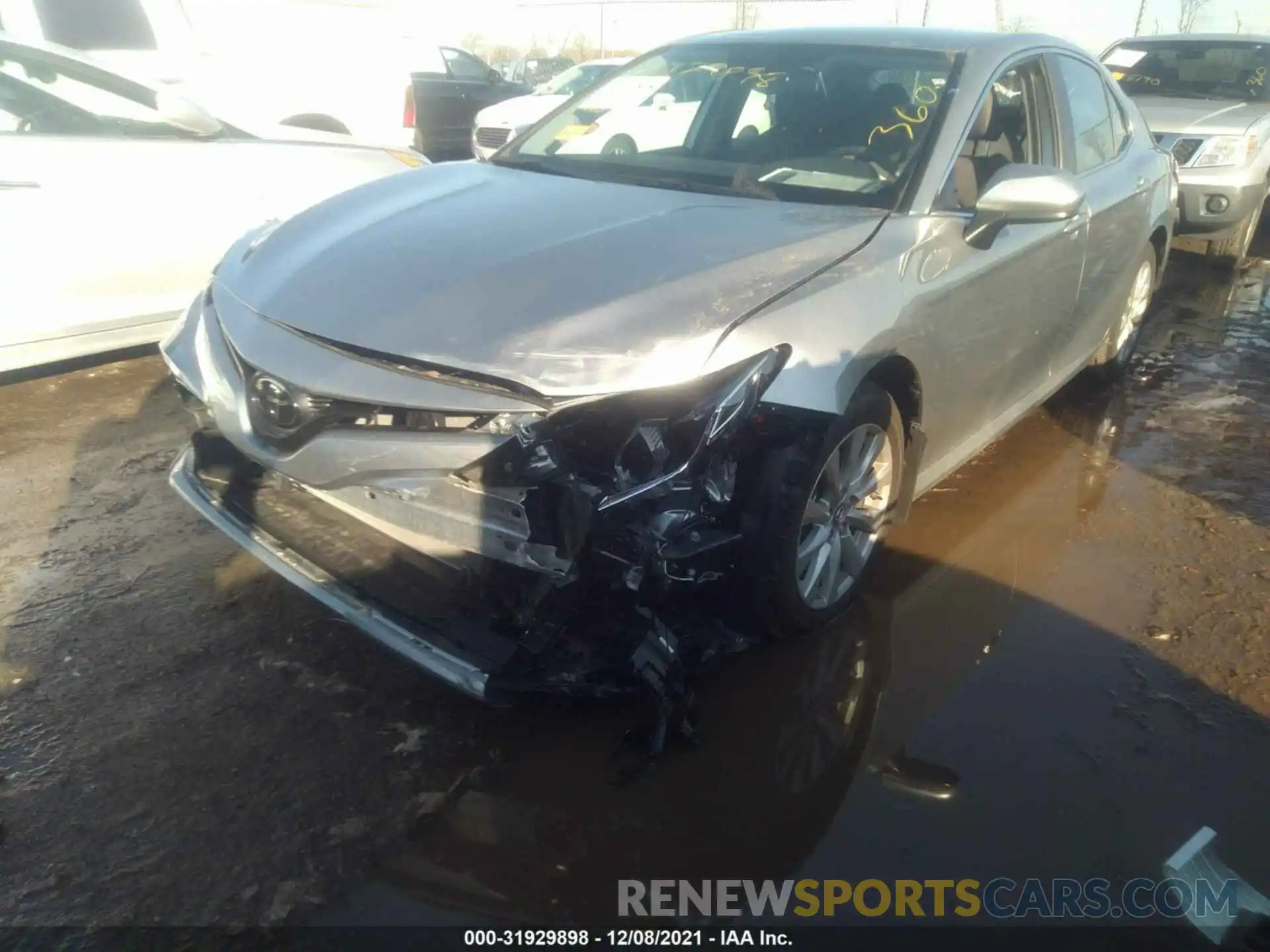 6 Photograph of a damaged car 4T1B11HK5KU796110 TOYOTA CAMRY 2019