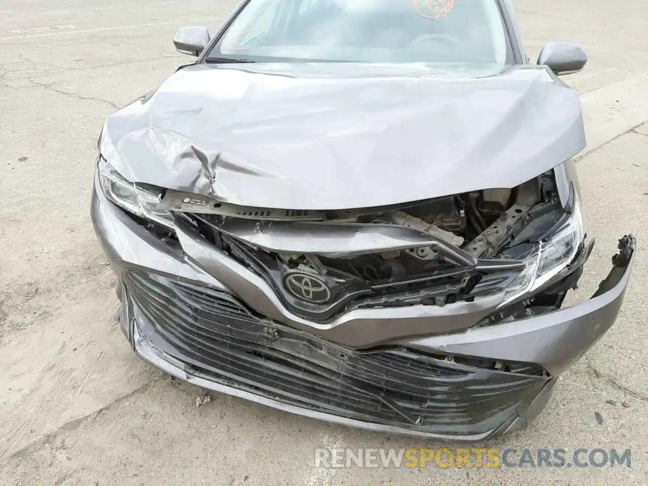 9 Photograph of a damaged car 4T1B11HK5KU796608 TOYOTA CAMRY 2019