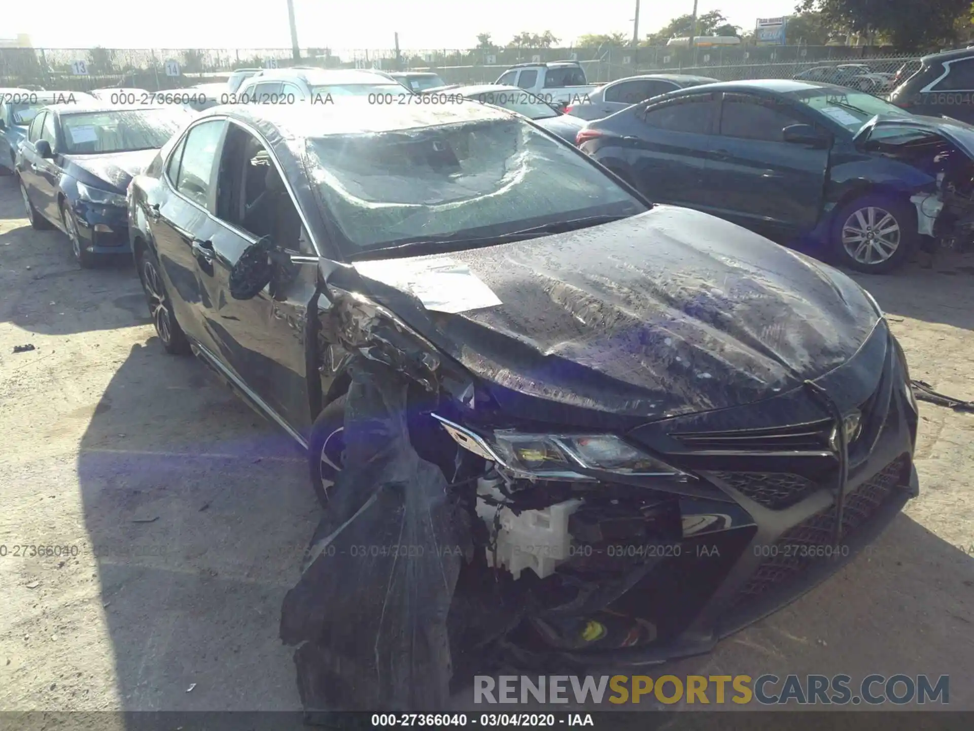 6 Photograph of a damaged car 4T1B11HK5KU797127 TOYOTA CAMRY 2019