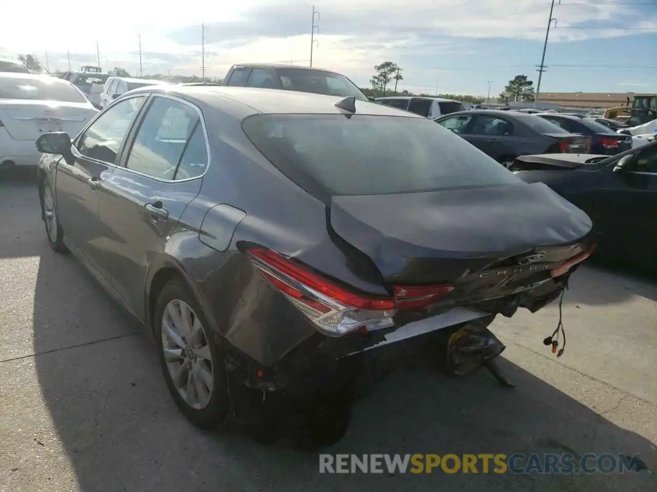 3 Photograph of a damaged car 4T1B11HK5KU797158 TOYOTA CAMRY 2019