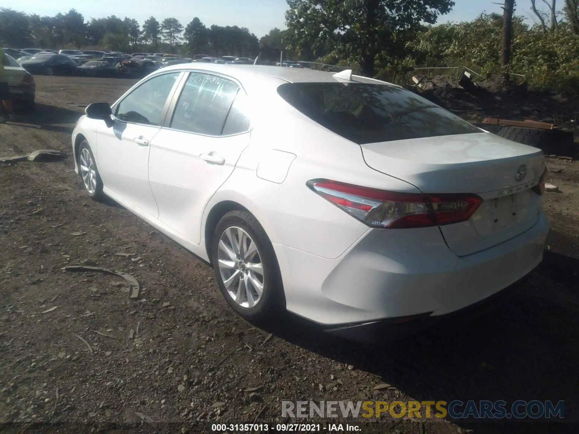 3 Photograph of a damaged car 4T1B11HK5KU801631 TOYOTA CAMRY 2019