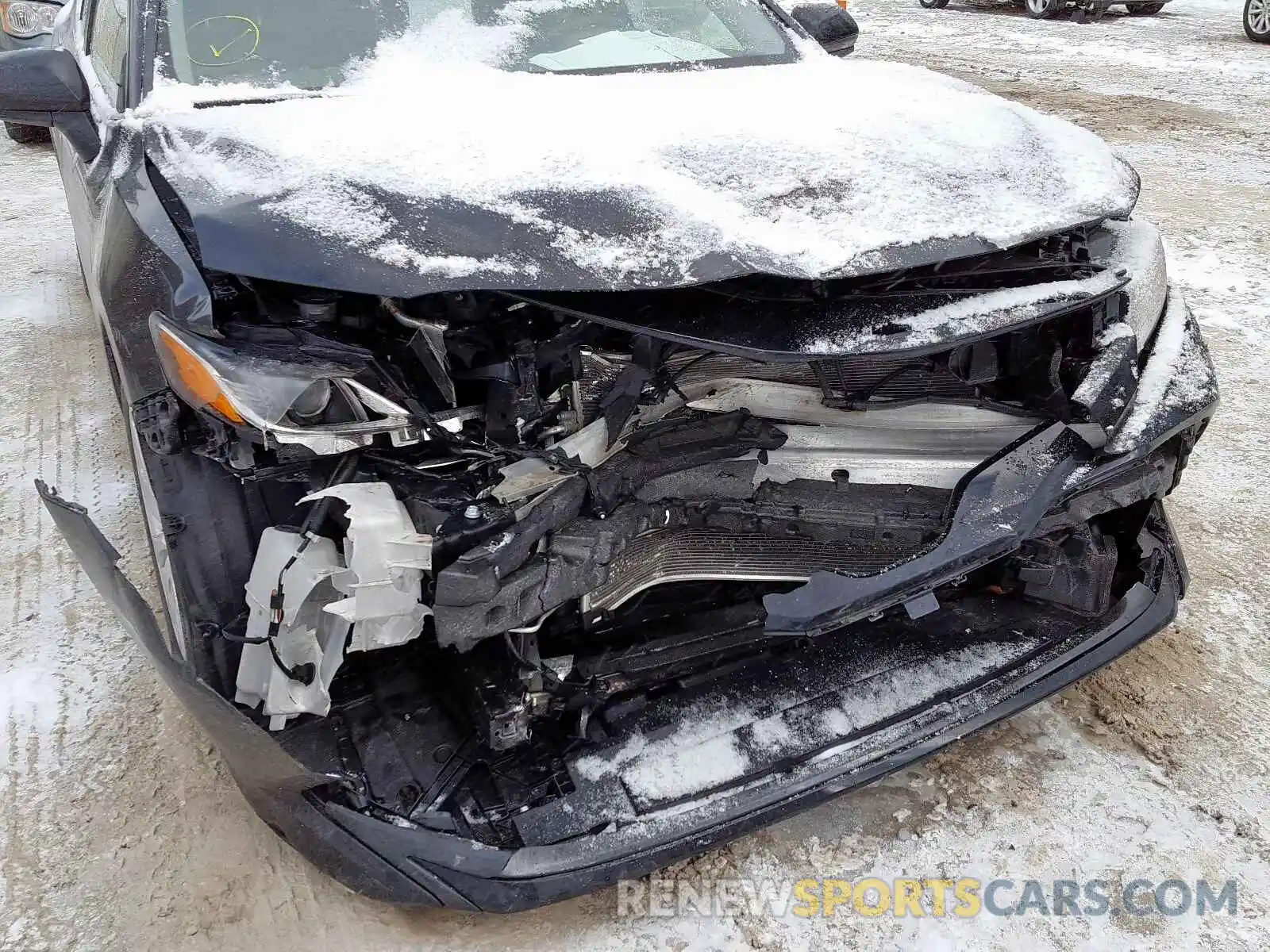 9 Photograph of a damaged car 4T1B11HK5KU802102 TOYOTA CAMRY 2019