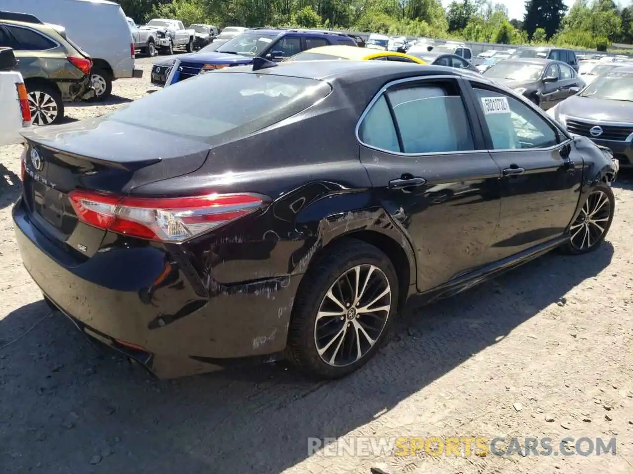 4 Фотография поврежденного автомобиля 4T1B11HK5KU803587 TOYOTA CAMRY 2019