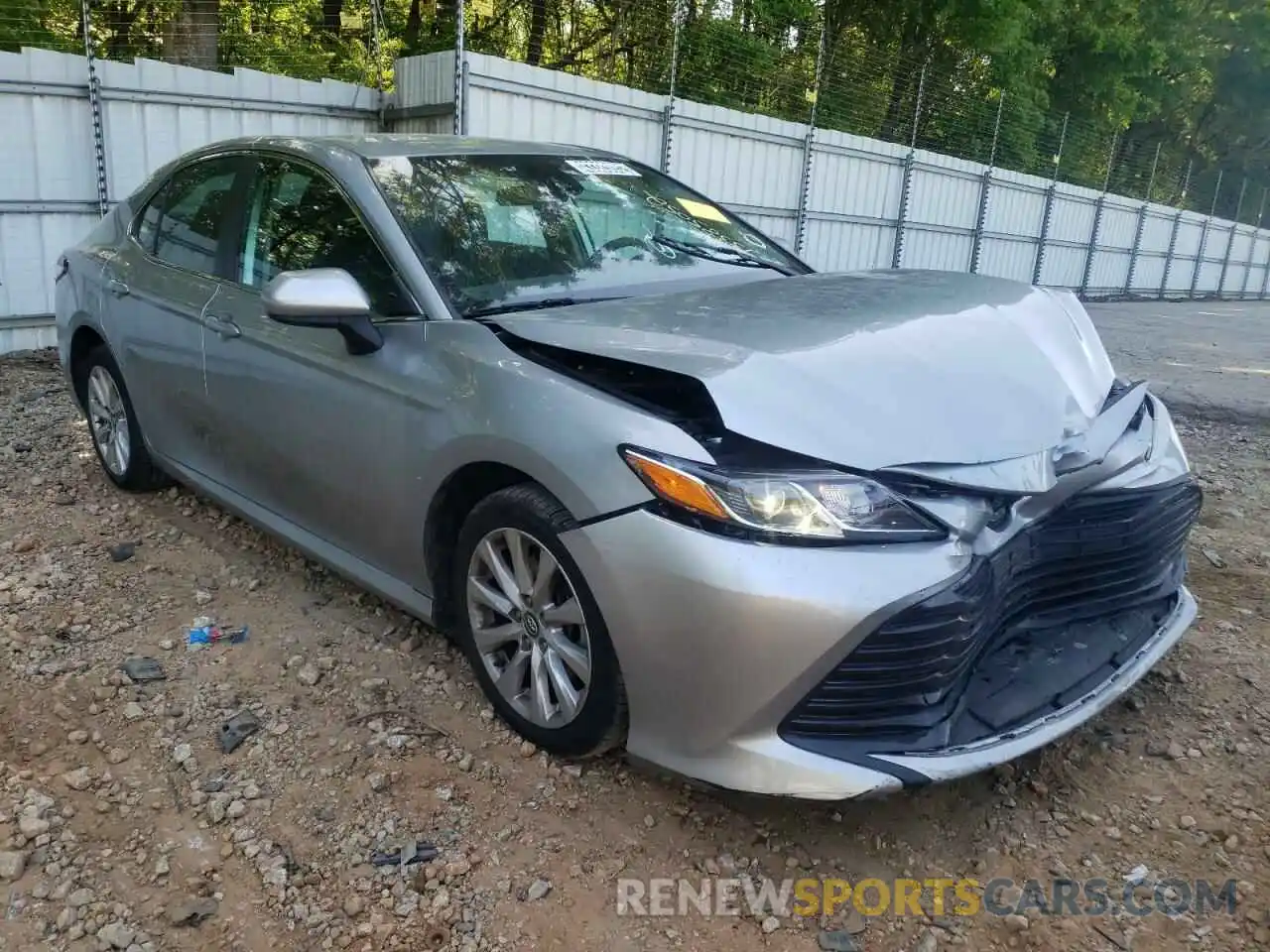 1 Photograph of a damaged car 4T1B11HK5KU803668 TOYOTA CAMRY 2019