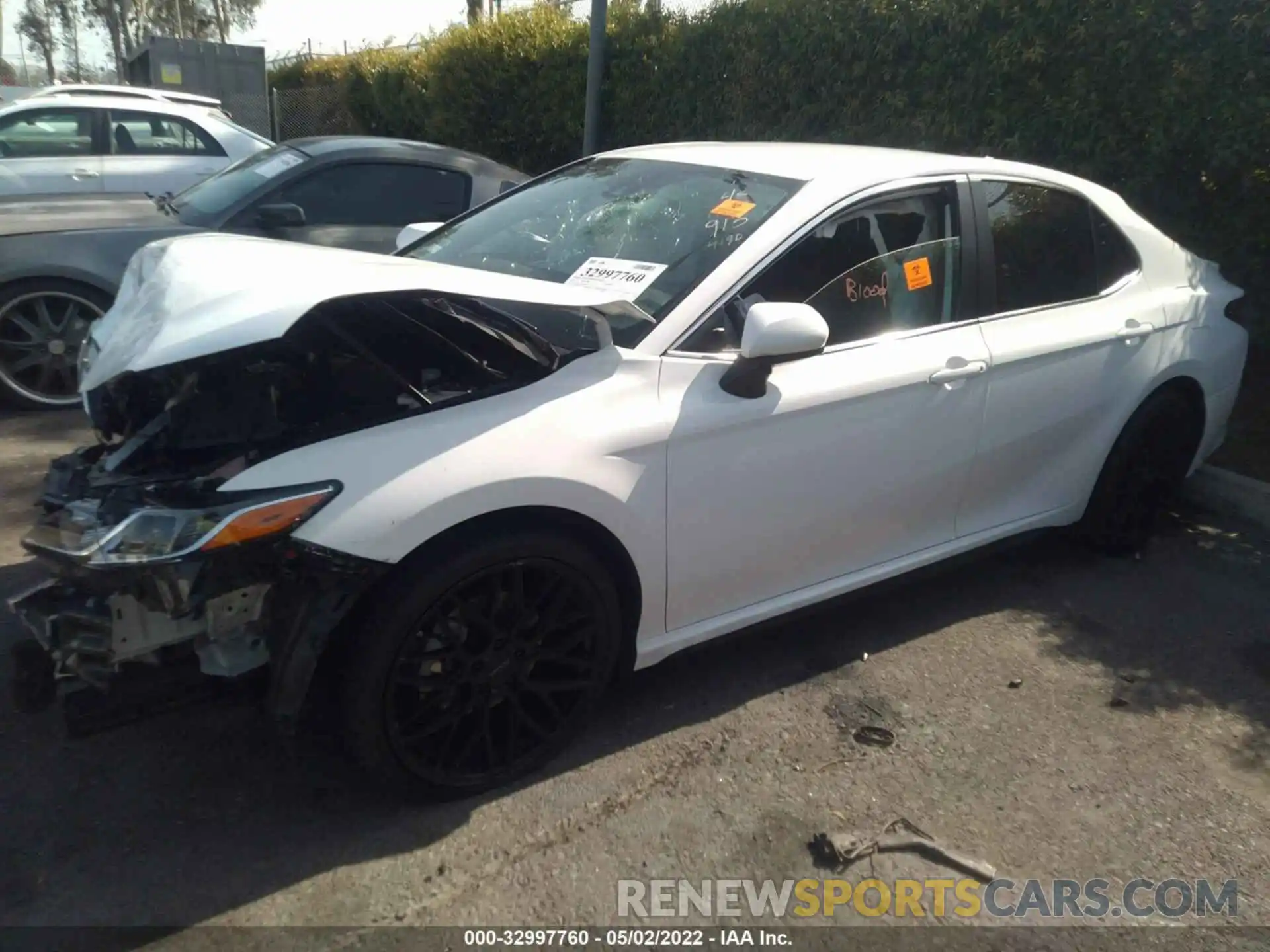 2 Photograph of a damaged car 4T1B11HK5KU804190 TOYOTA CAMRY 2019