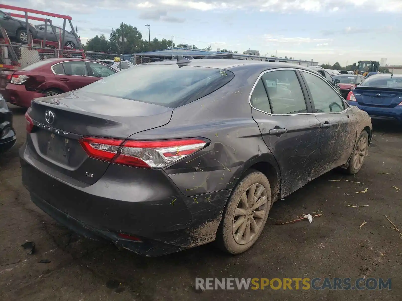 4 Фотография поврежденного автомобиля 4T1B11HK5KU805730 TOYOTA CAMRY 2019