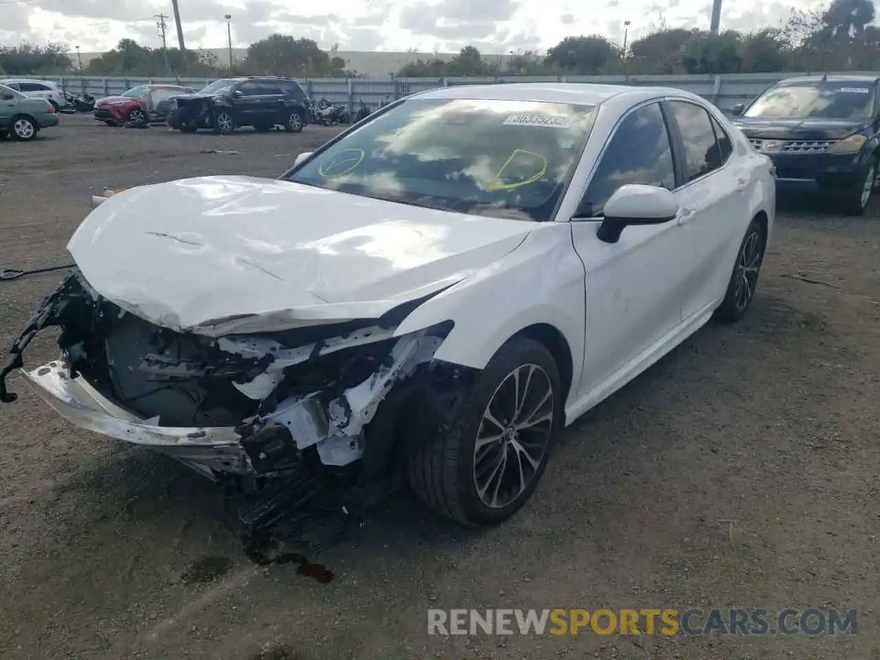 2 Photograph of a damaged car 4T1B11HK5KU807011 TOYOTA CAMRY 2019