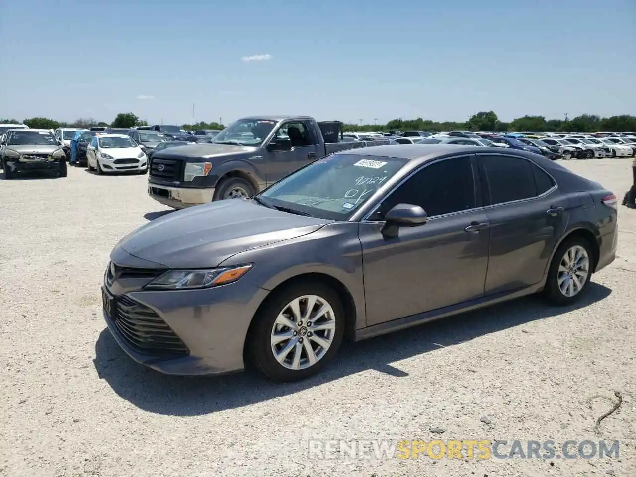 2 Photograph of a damaged car 4T1B11HK5KU809261 TOYOTA CAMRY 2019