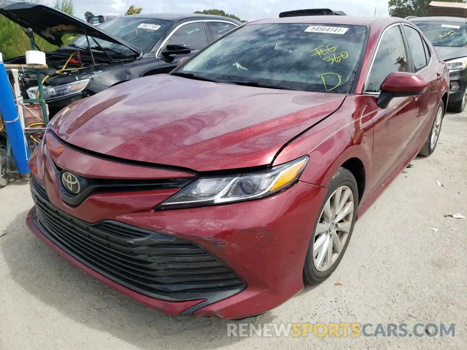 2 Photograph of a damaged car 4T1B11HK5KU809695 TOYOTA CAMRY 2019