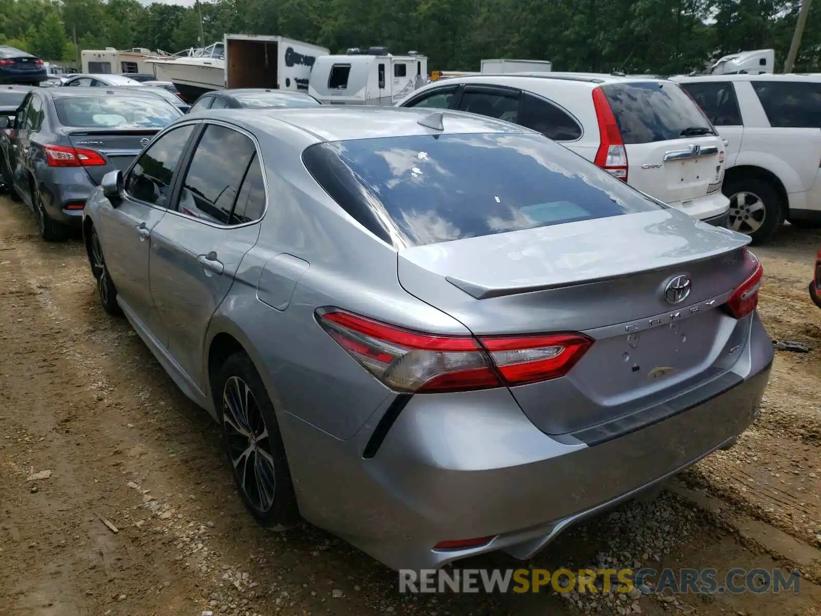 3 Photograph of a damaged car 4T1B11HK5KU809924 TOYOTA CAMRY 2019