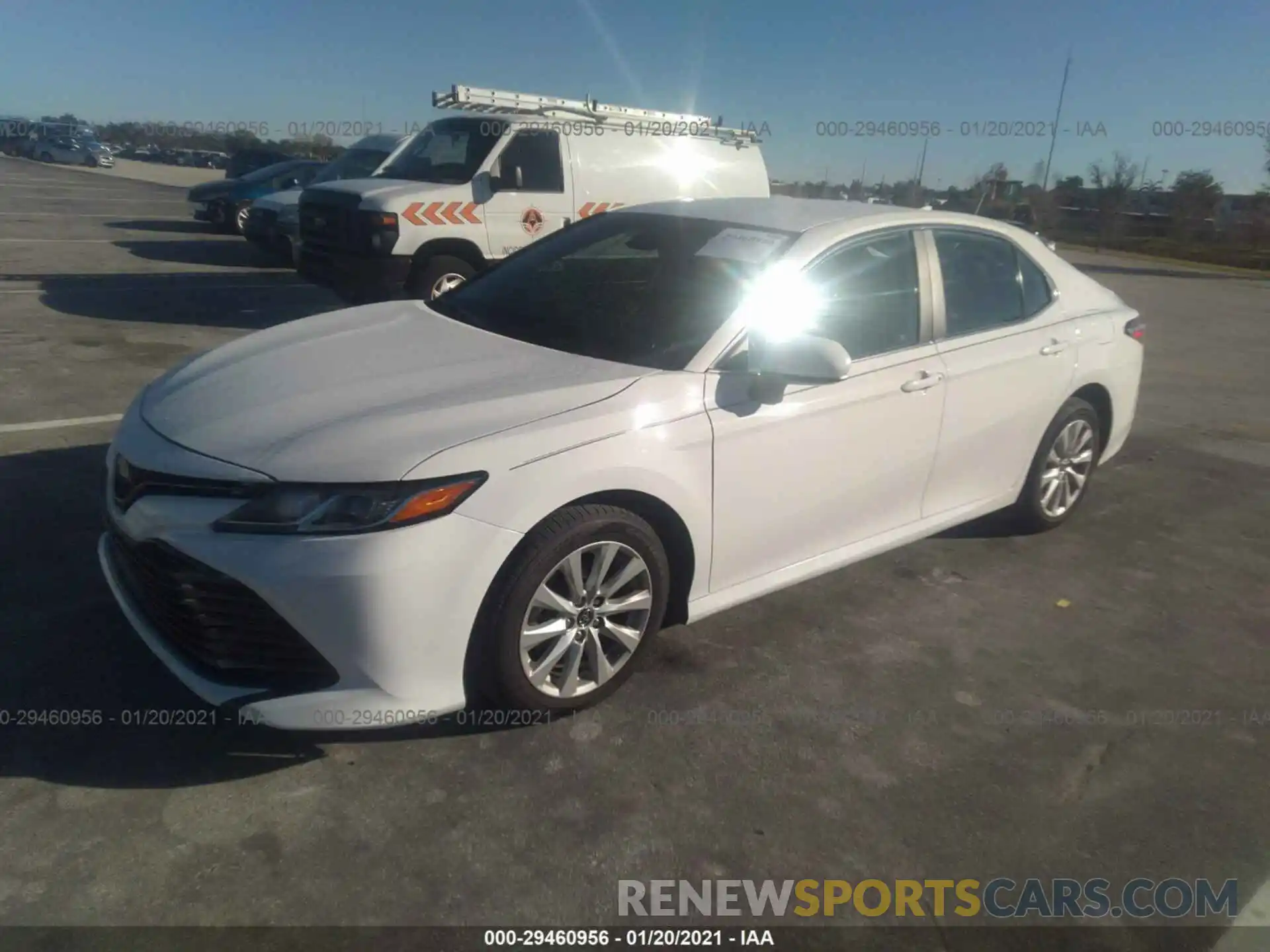 2 Photograph of a damaged car 4T1B11HK5KU810362 TOYOTA CAMRY 2019