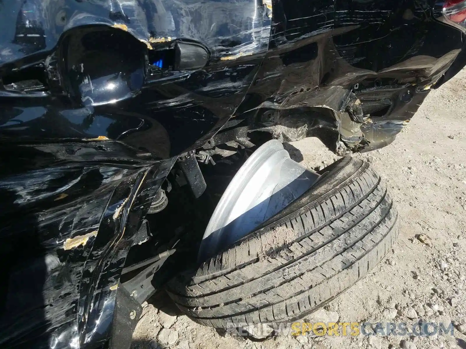 9 Photograph of a damaged car 4T1B11HK5KU812189 TOYOTA CAMRY 2019