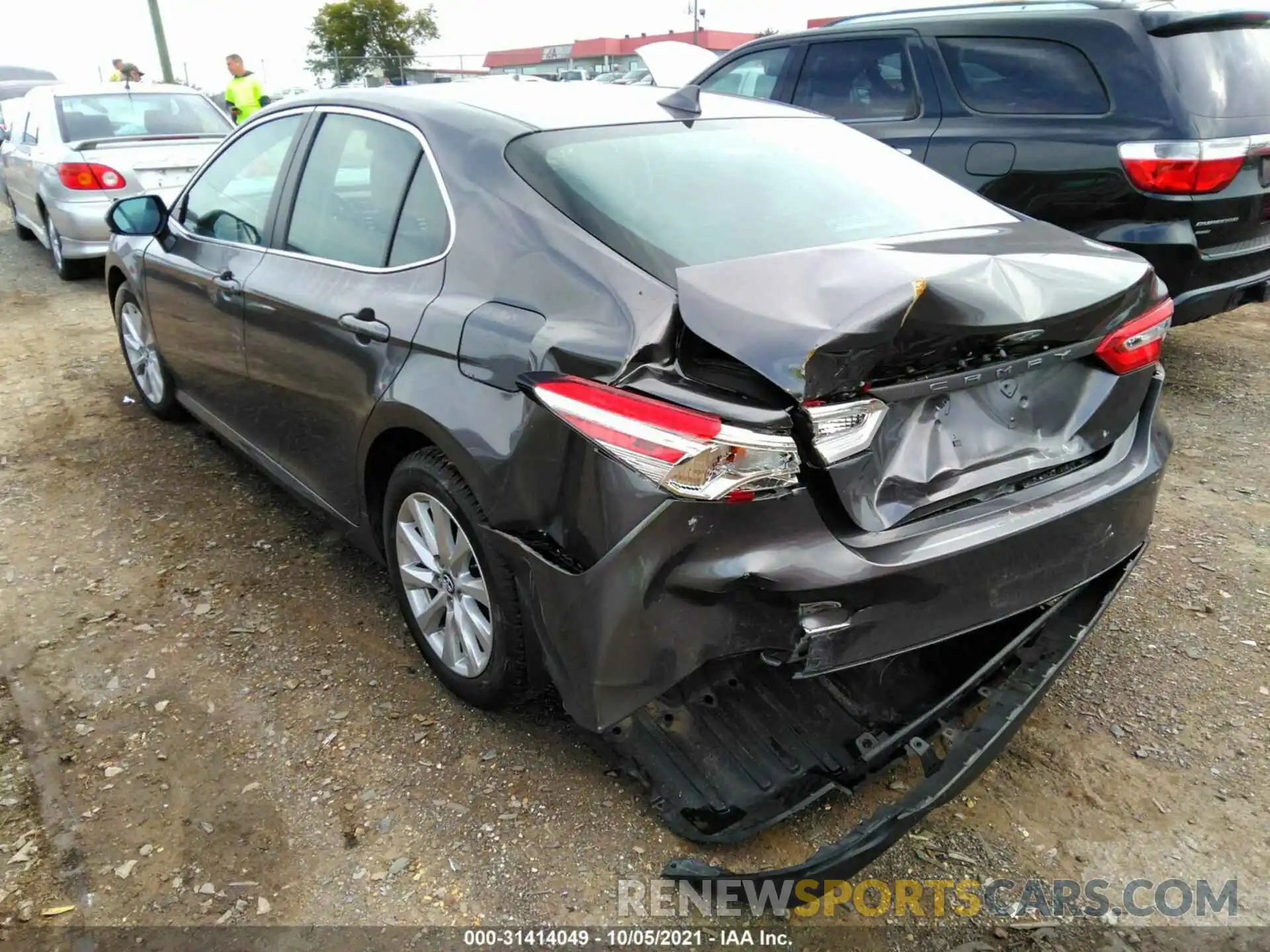 3 Photograph of a damaged car 4T1B11HK5KU812290 TOYOTA CAMRY 2019