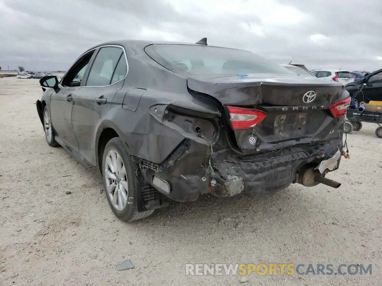 9 Photograph of a damaged car 4T1B11HK5KU814055 TOYOTA CAMRY 2019