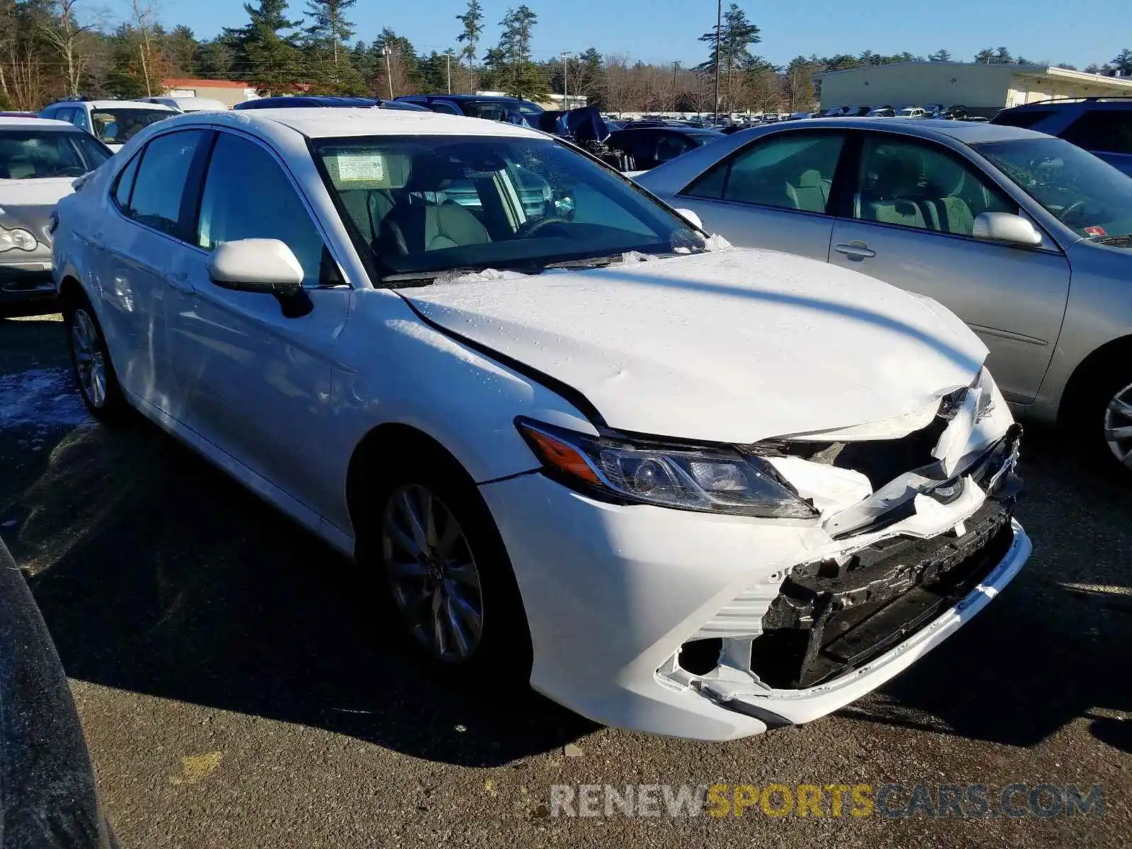 1 Photograph of a damaged car 4T1B11HK5KU814511 TOYOTA CAMRY 2019