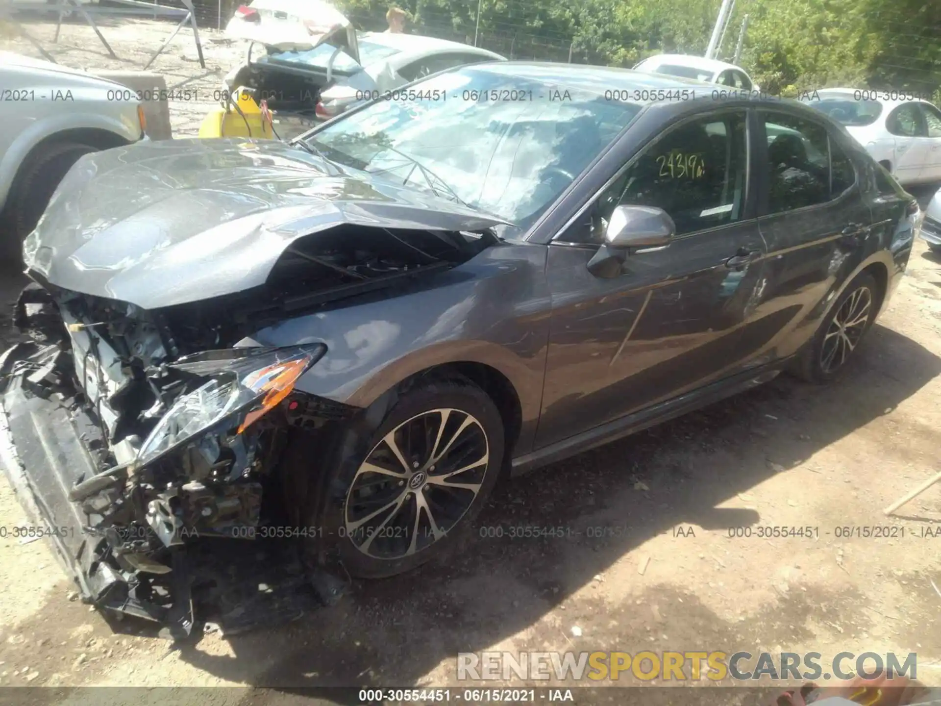 2 Photograph of a damaged car 4T1B11HK5KU815982 TOYOTA CAMRY 2019