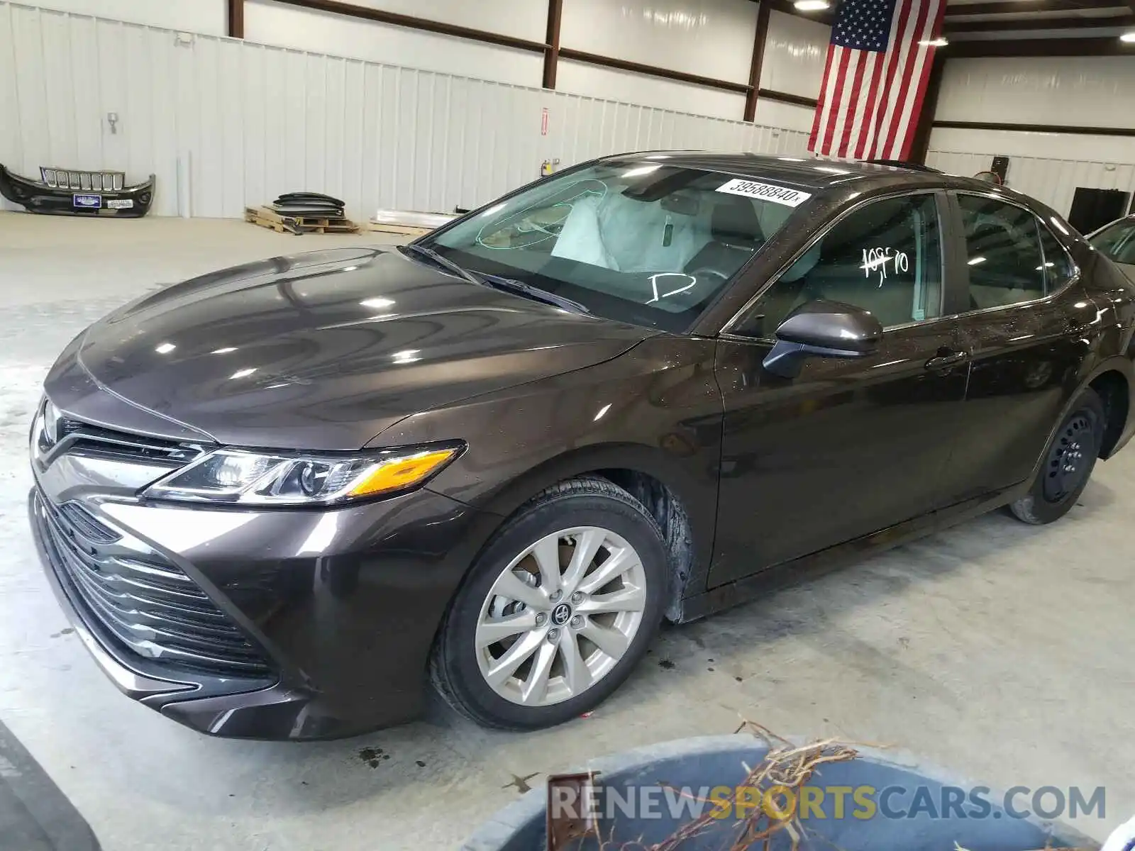 2 Photograph of a damaged car 4T1B11HK5KU816114 TOYOTA CAMRY 2019