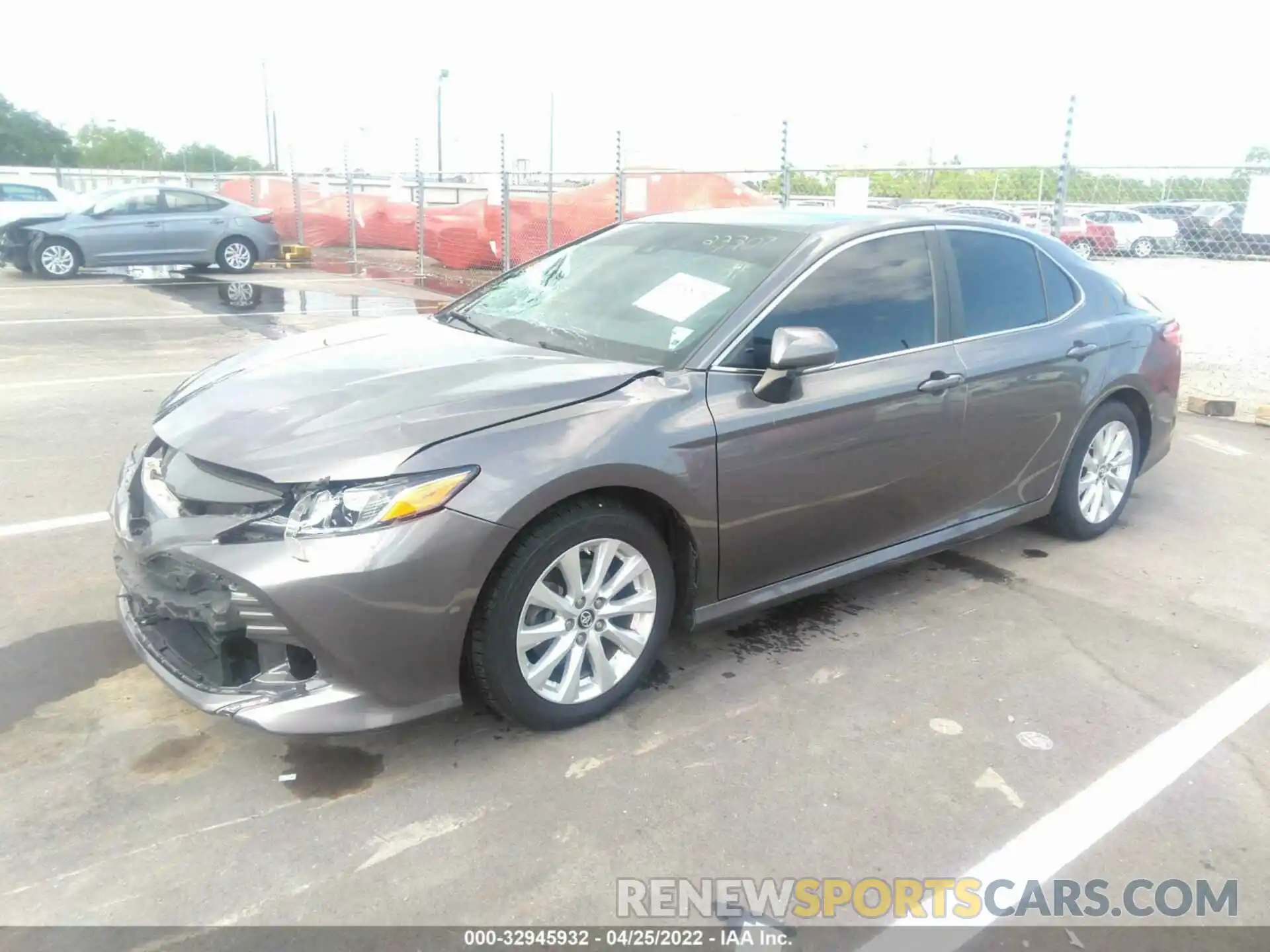 2 Photograph of a damaged car 4T1B11HK5KU816307 TOYOTA CAMRY 2019