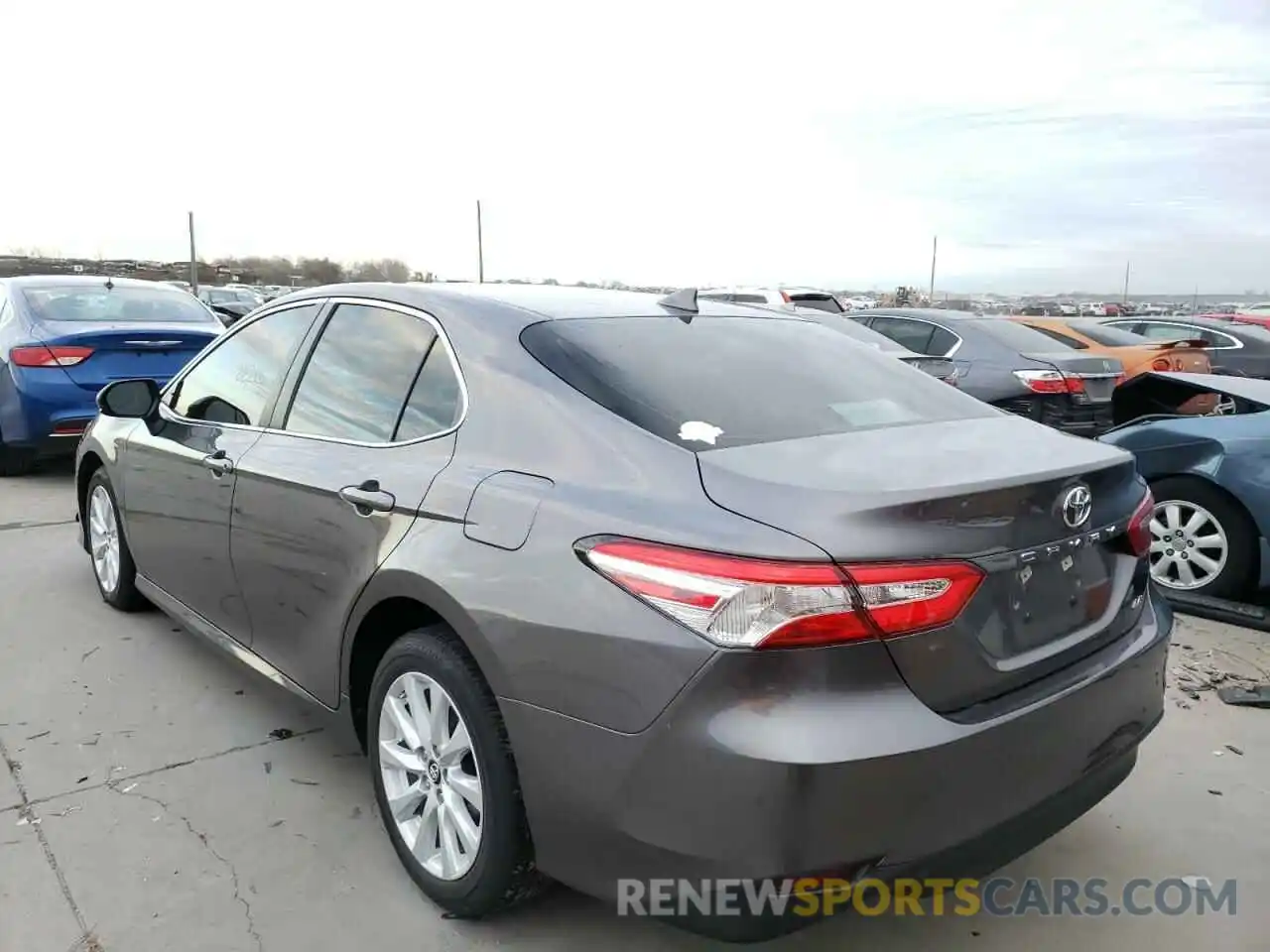 3 Photograph of a damaged car 4T1B11HK5KU817117 TOYOTA CAMRY 2019