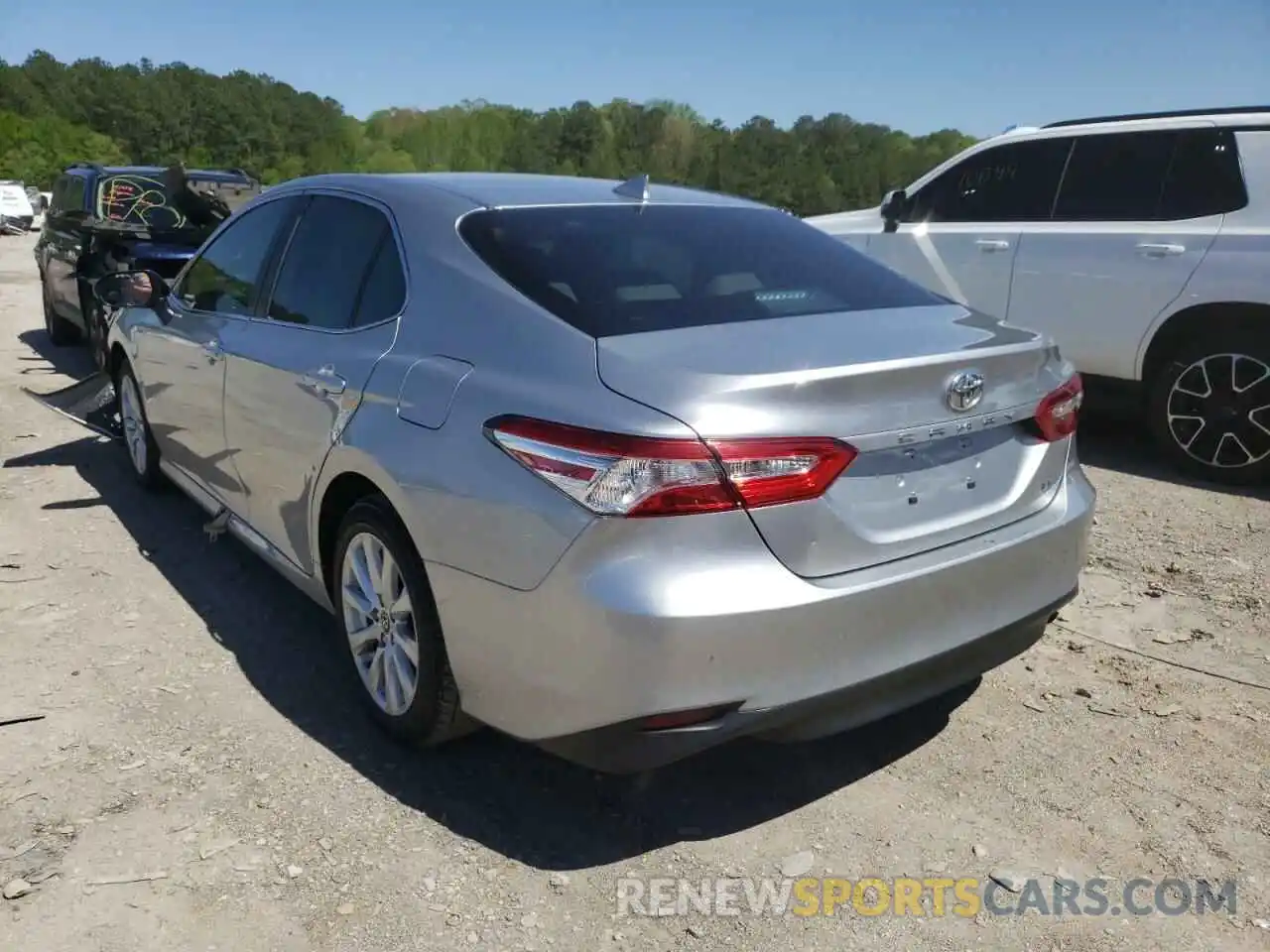 3 Photograph of a damaged car 4T1B11HK5KU817702 TOYOTA CAMRY 2019