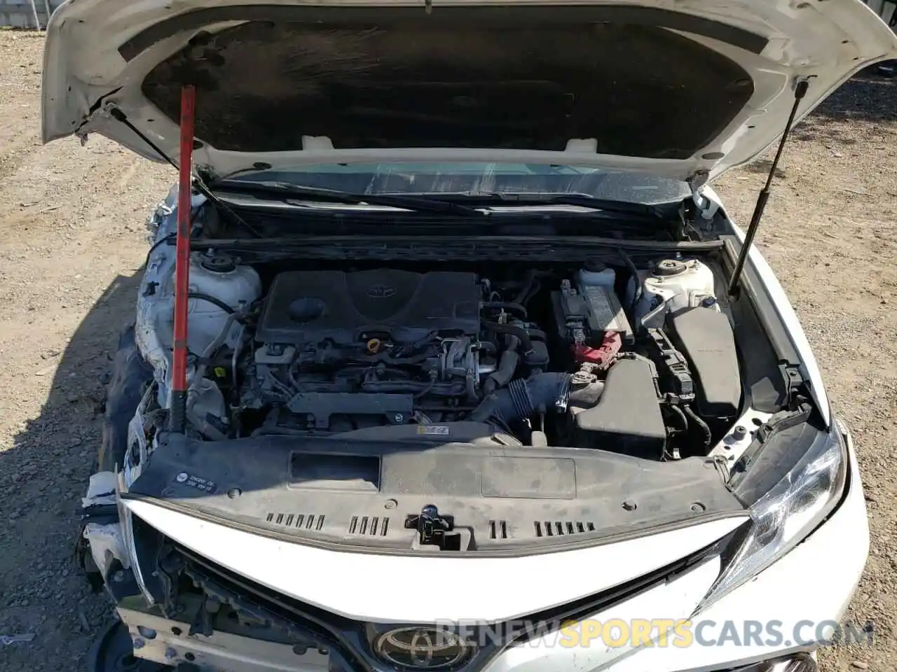 7 Photograph of a damaged car 4T1B11HK5KU818624 TOYOTA CAMRY 2019