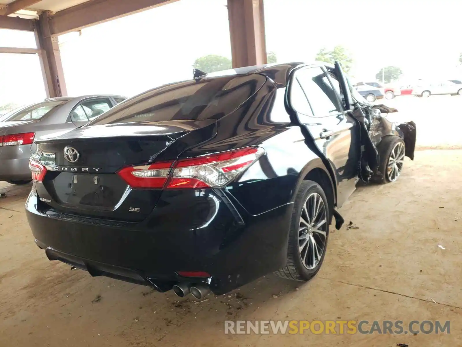 4 Photograph of a damaged car 4T1B11HK5KU819966 TOYOTA CAMRY 2019