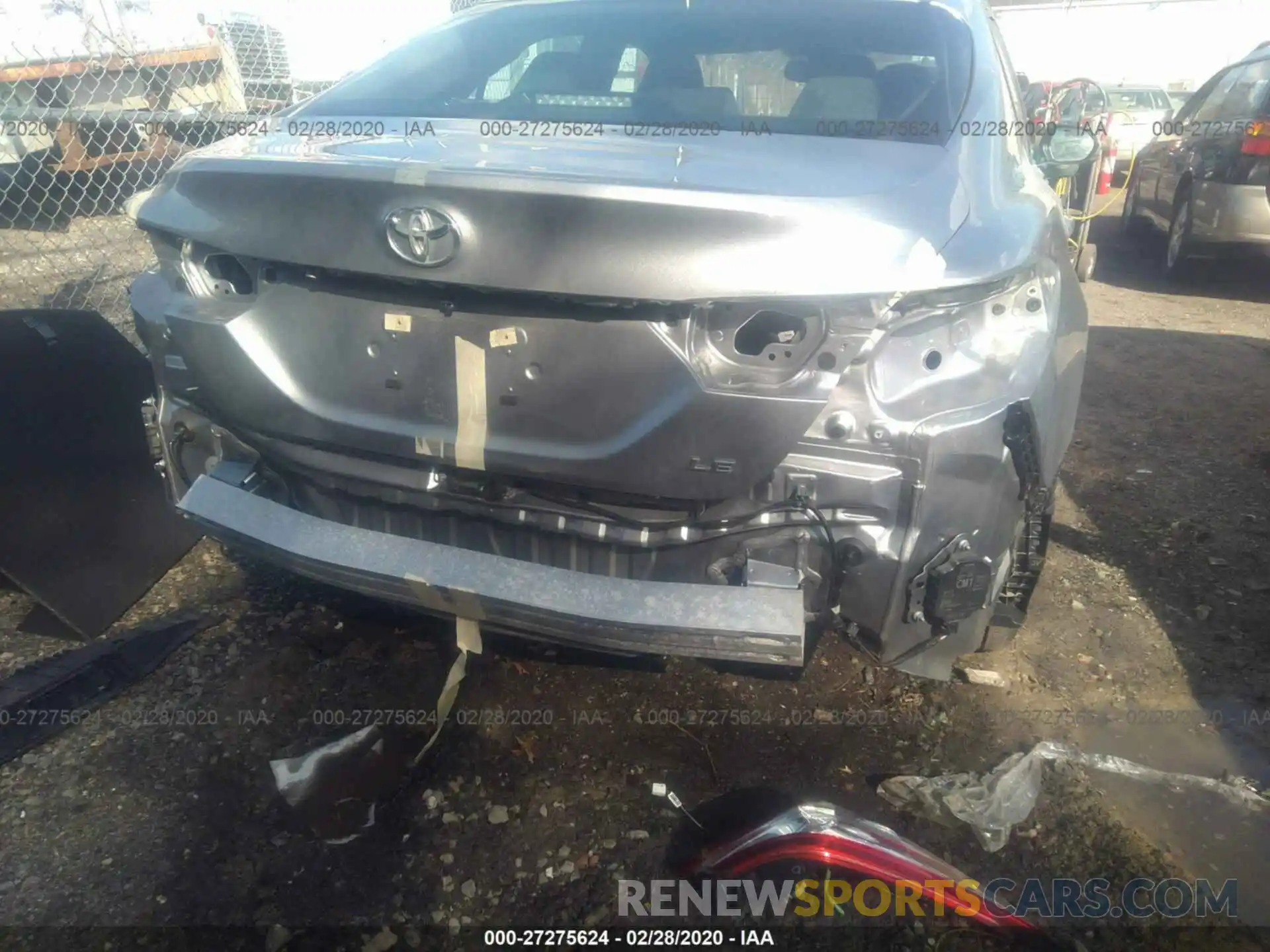 6 Photograph of a damaged car 4T1B11HK5KU820390 TOYOTA CAMRY 2019