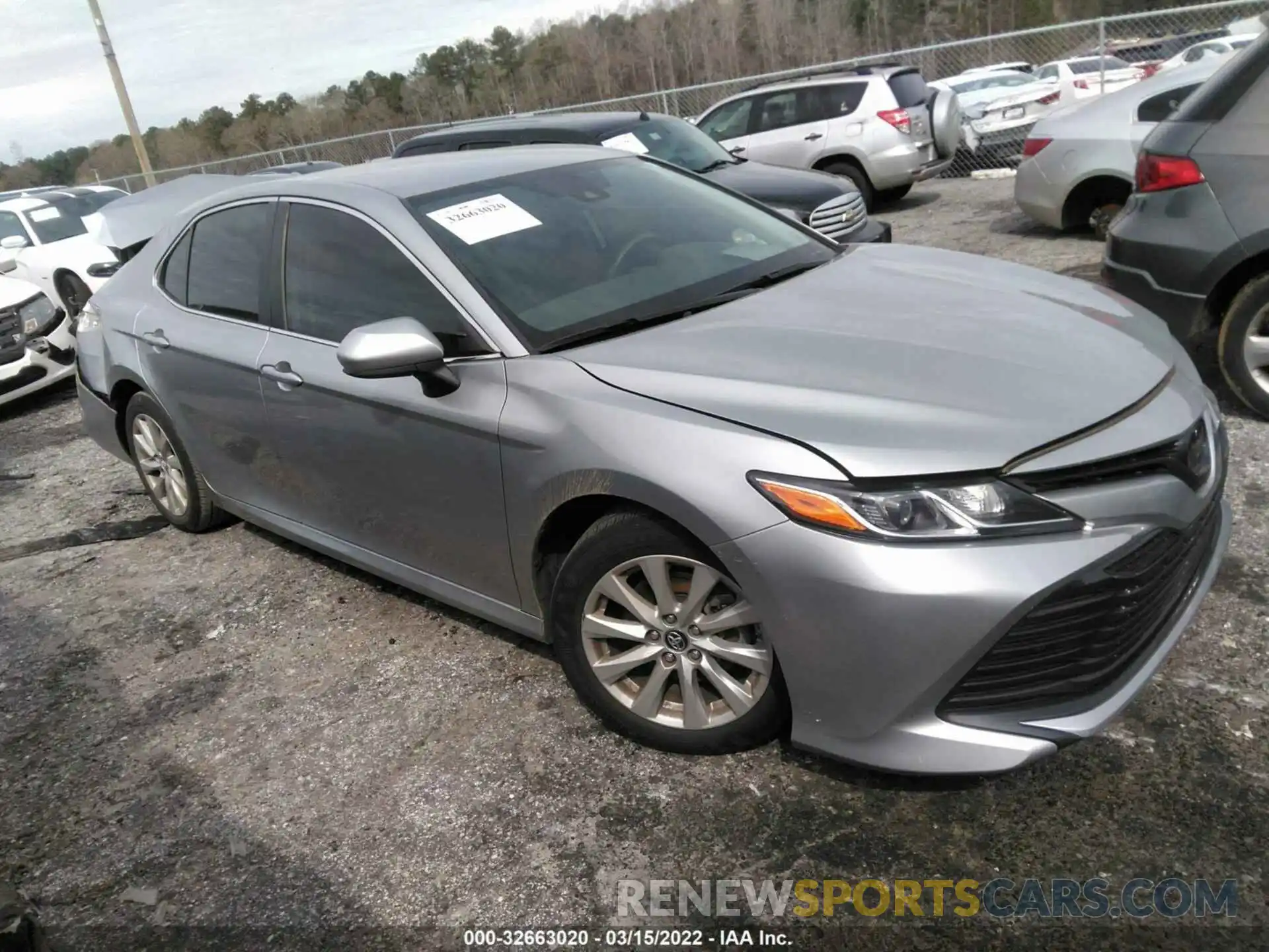 1 Photograph of a damaged car 4T1B11HK5KU821667 TOYOTA CAMRY 2019