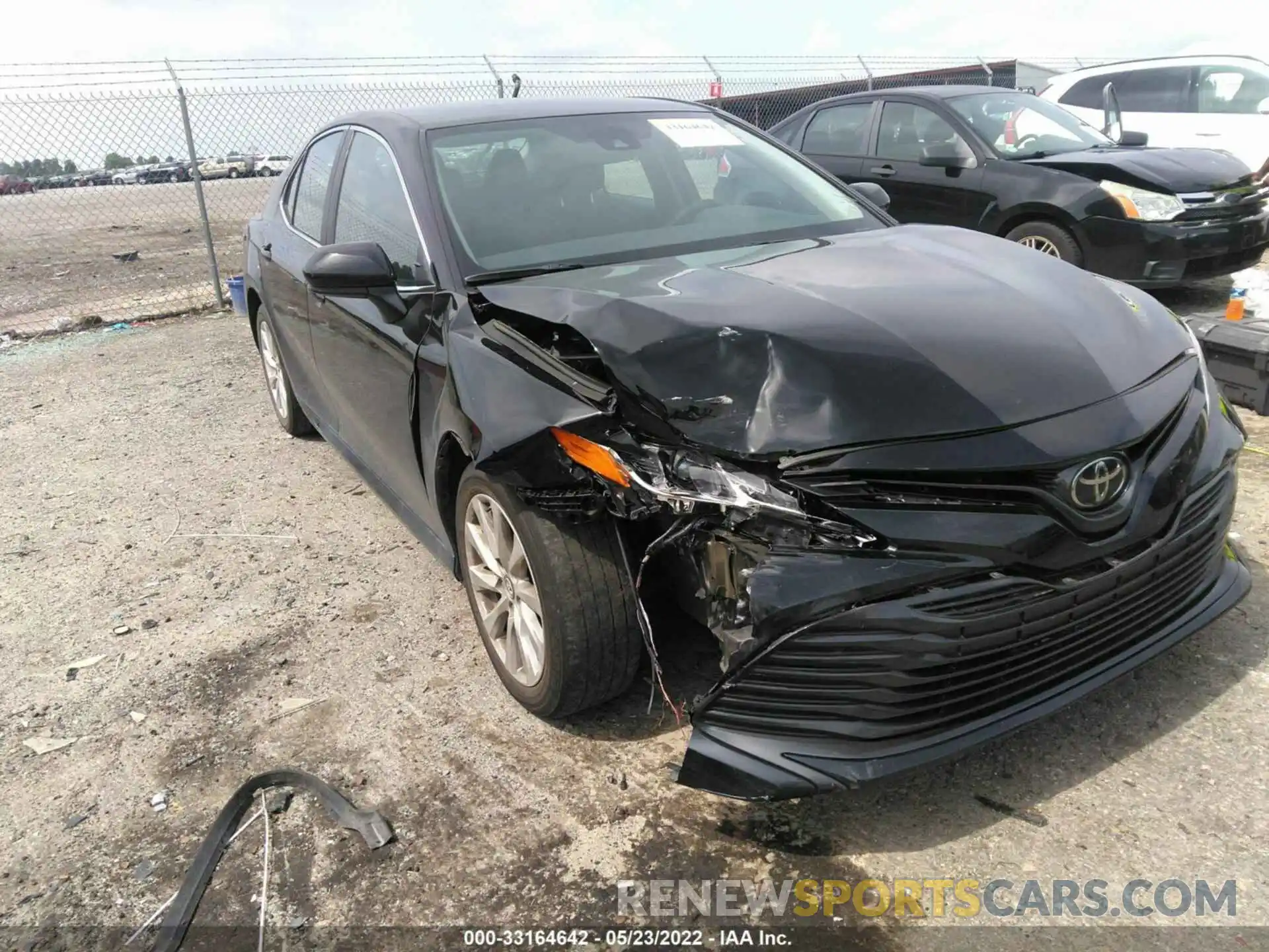 1 Photograph of a damaged car 4T1B11HK5KU824052 TOYOTA CAMRY 2019