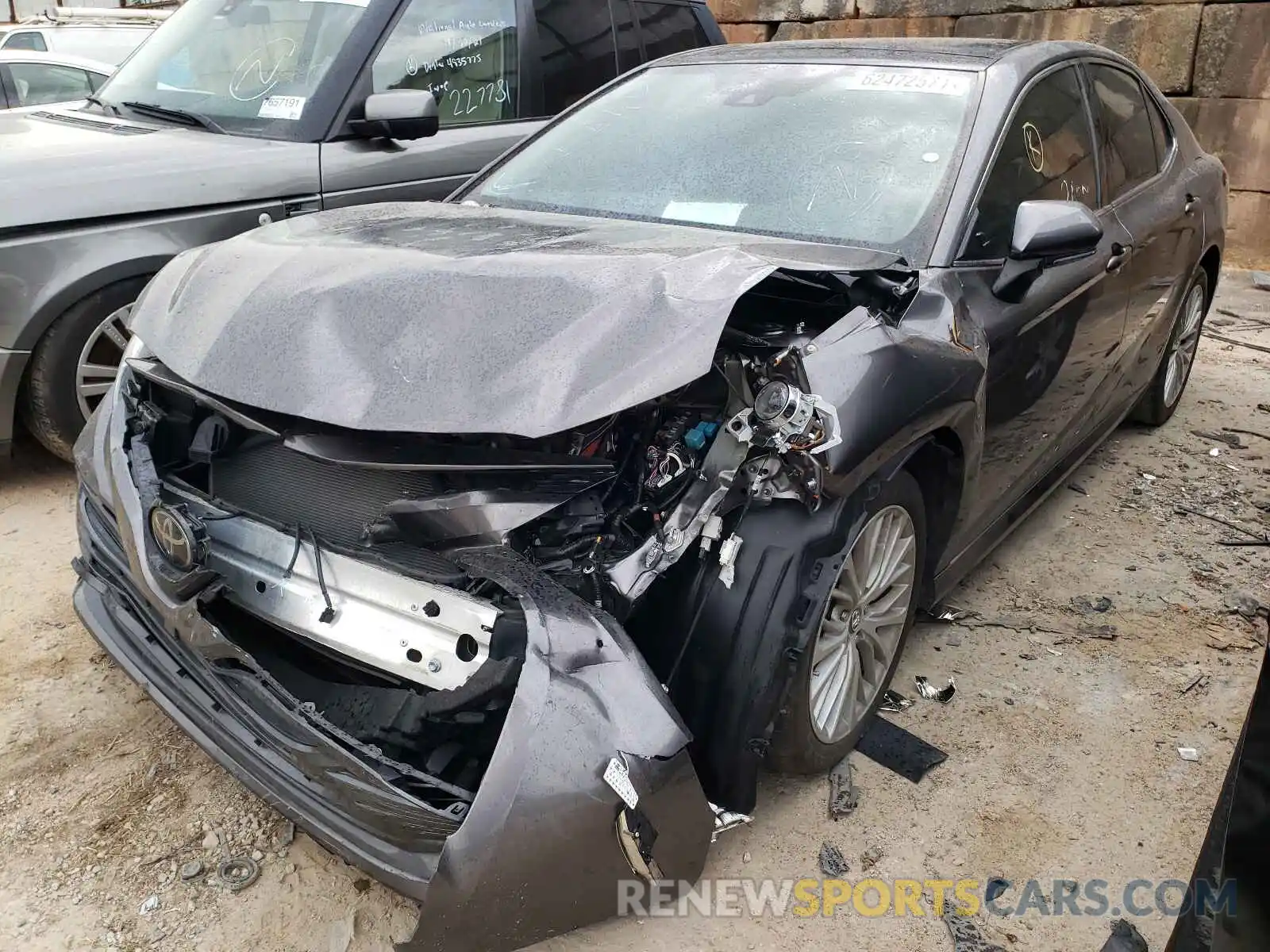 2 Photograph of a damaged car 4T1B11HK5KU825346 TOYOTA CAMRY 2019