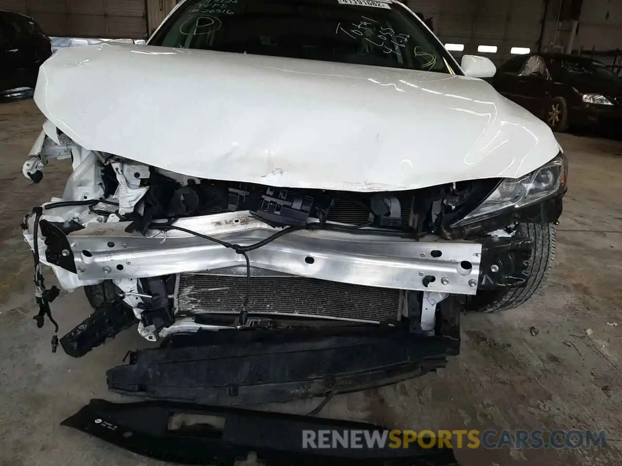 9 Photograph of a damaged car 4T1B11HK5KU827226 TOYOTA CAMRY 2019