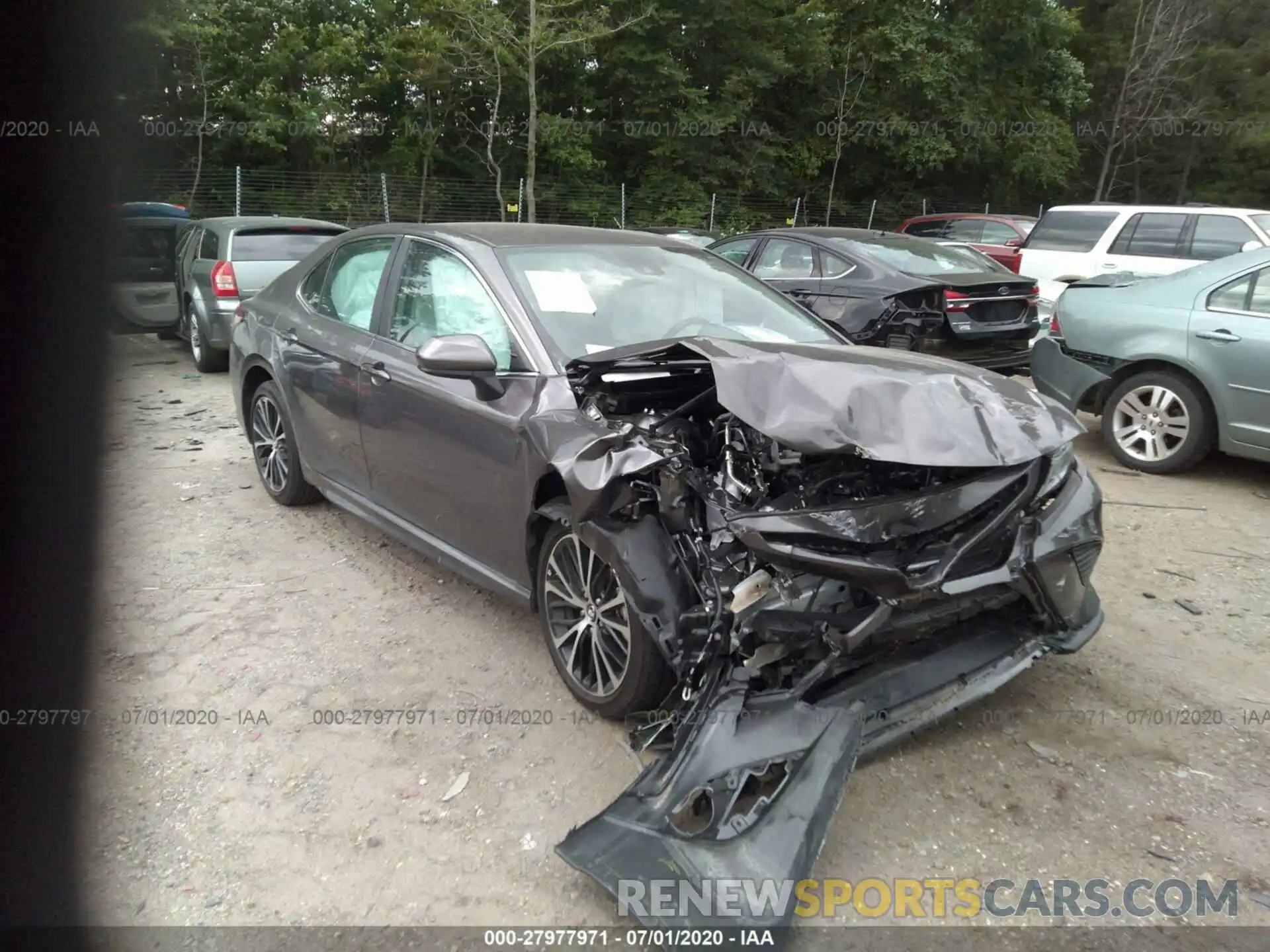 6 Photograph of a damaged car 4T1B11HK5KU827498 TOYOTA CAMRY 2019