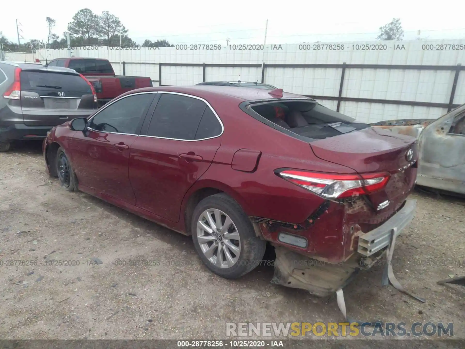 3 Photograph of a damaged car 4T1B11HK5KU827579 TOYOTA CAMRY 2019