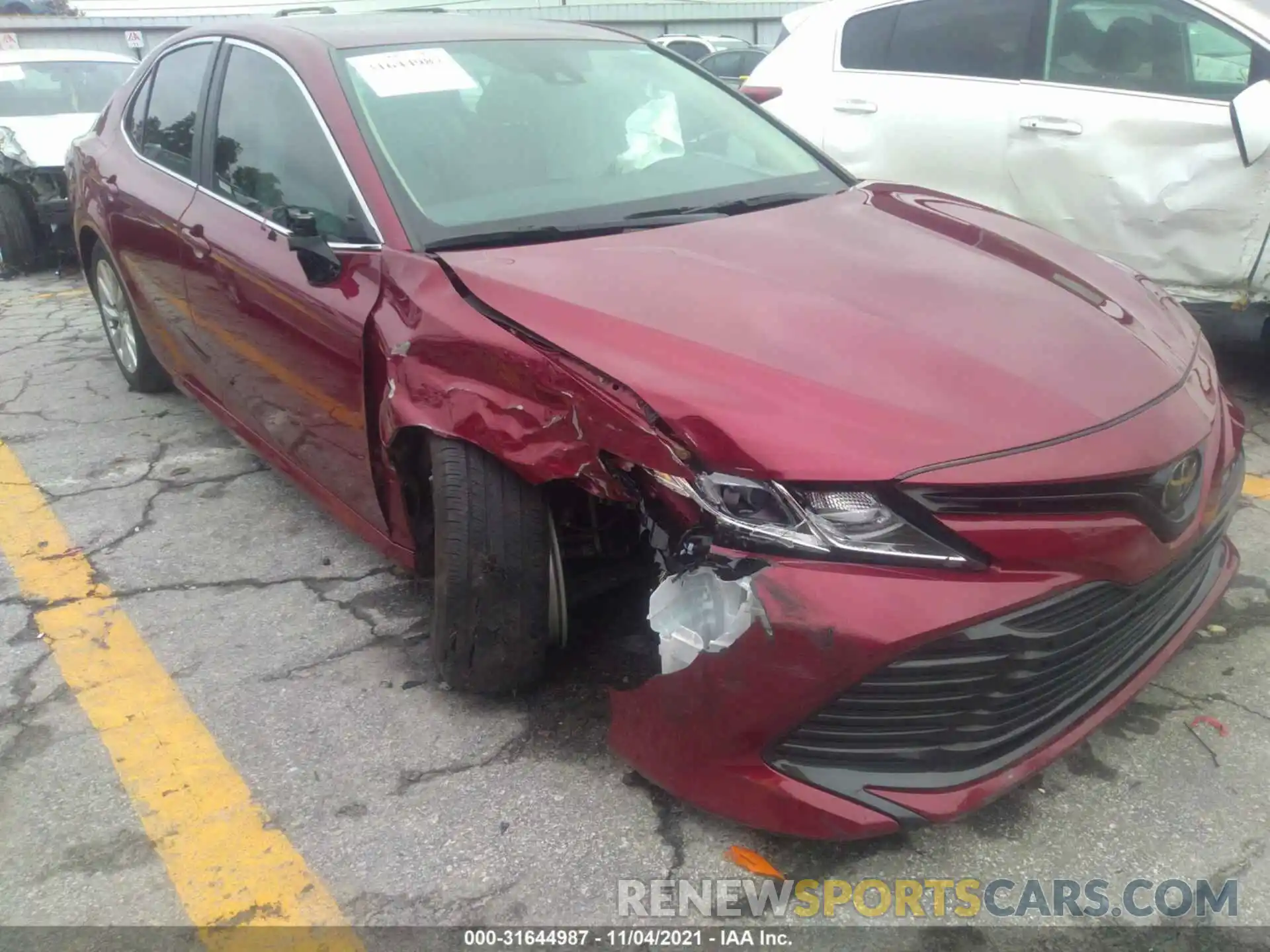 6 Photograph of a damaged car 4T1B11HK5KU829719 TOYOTA CAMRY 2019