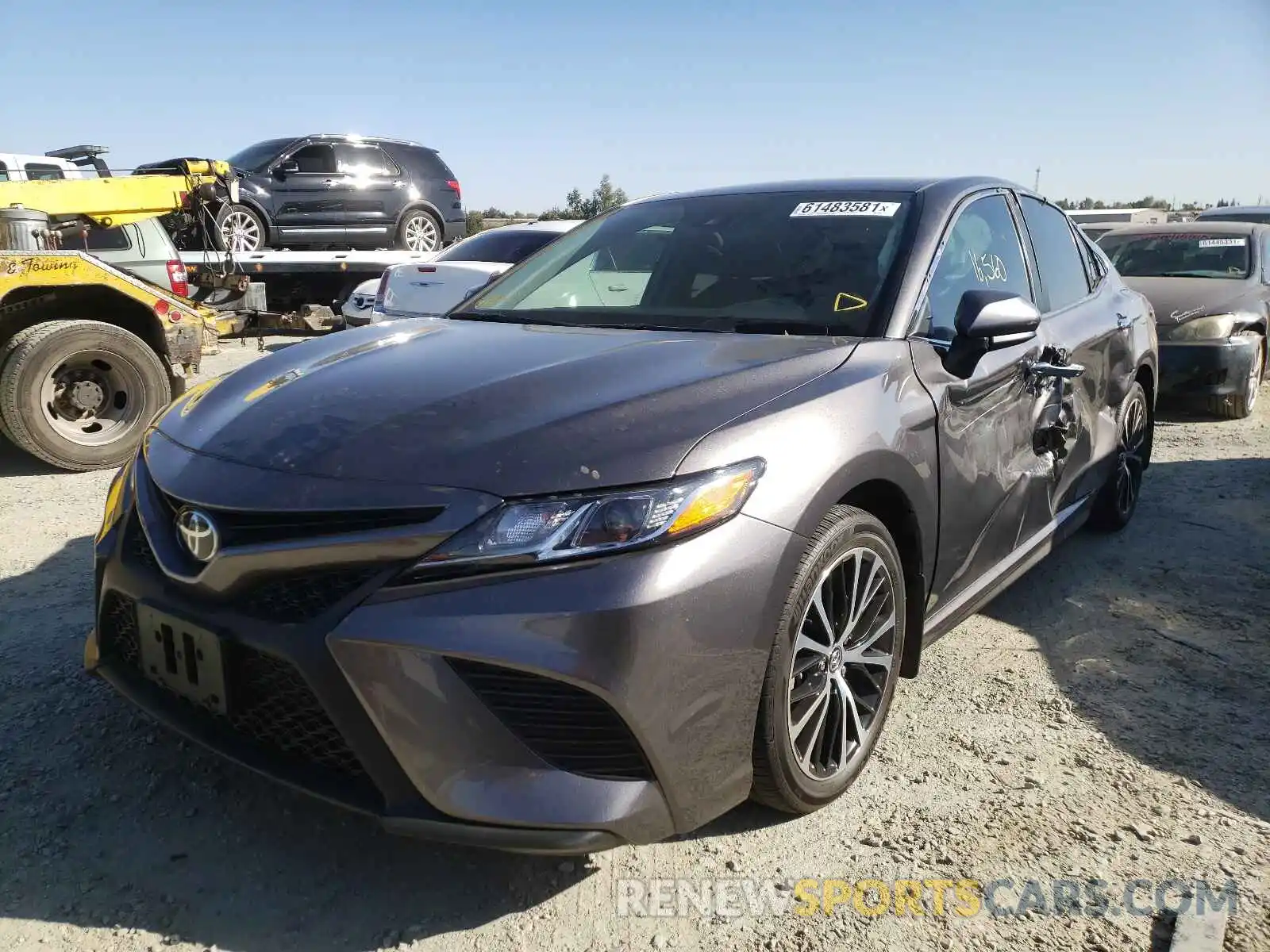 2 Photograph of a damaged car 4T1B11HK5KU832037 TOYOTA CAMRY 2019