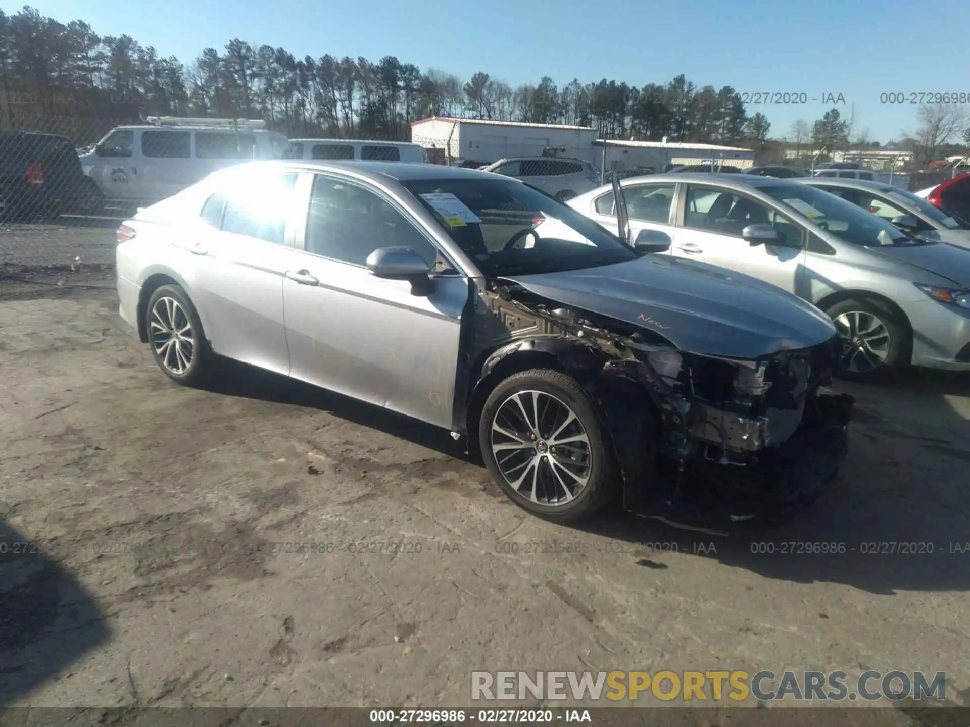 1 Photograph of a damaged car 4T1B11HK5KU834015 TOYOTA CAMRY 2019